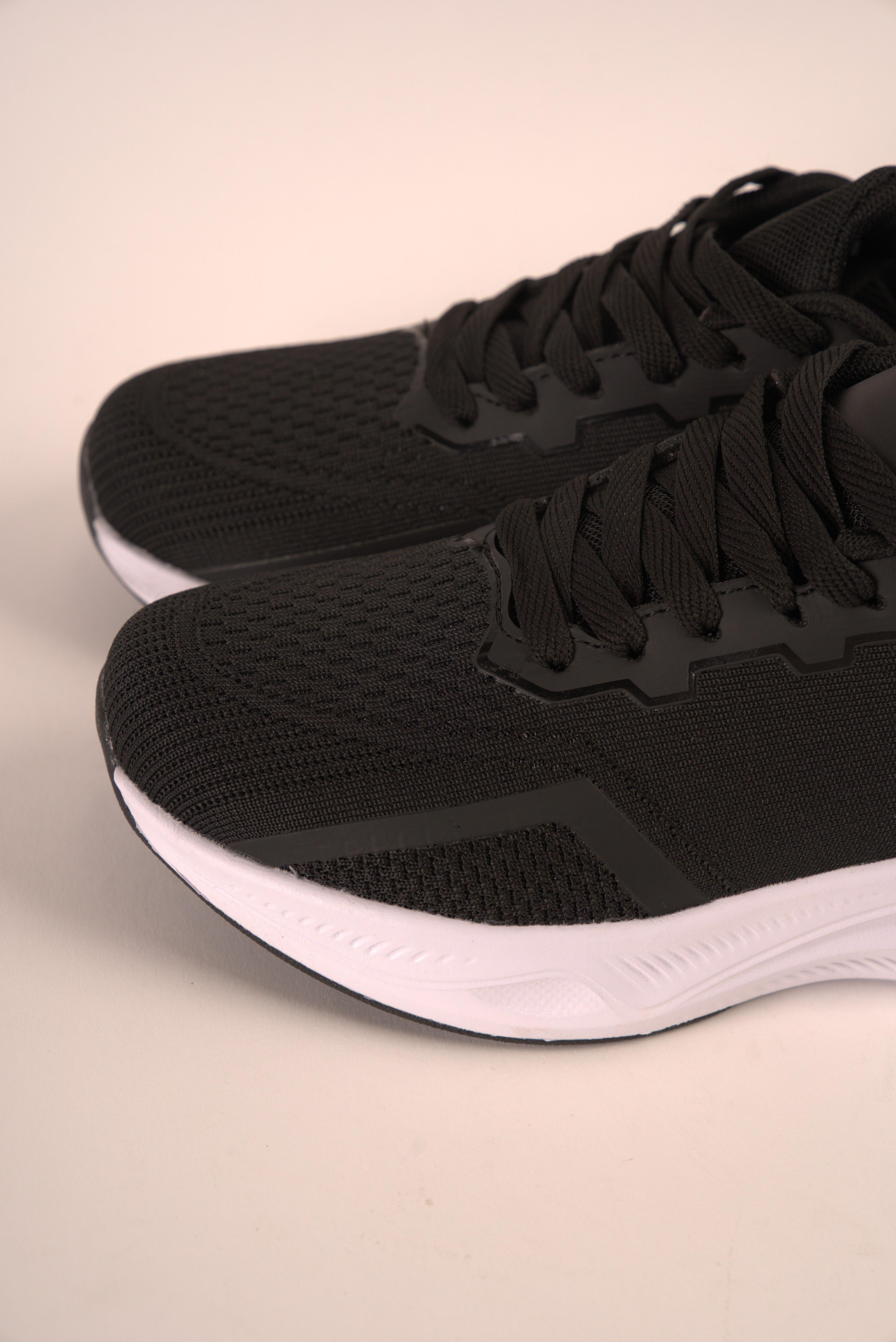 Zapatilla Deportiva Mujer Negro Blanco Gailen Chinitown-5