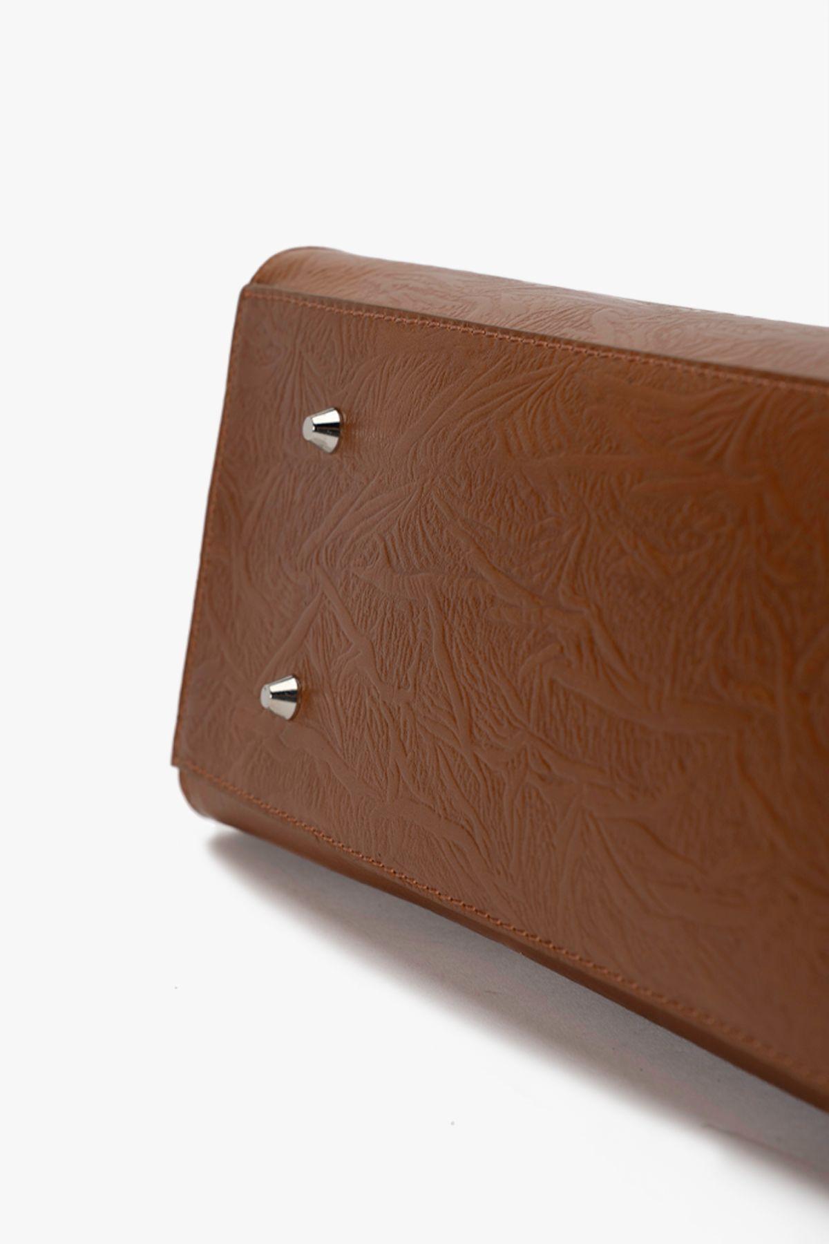 Cartera de Mano Café Hoja Landazuri-4
