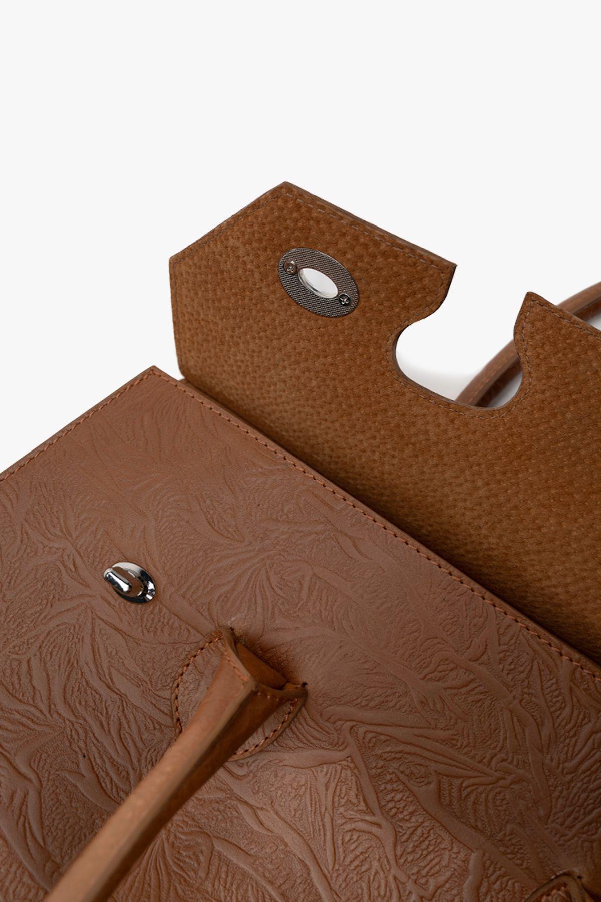 Cartera de Mano Café Hoja Landazuri-8