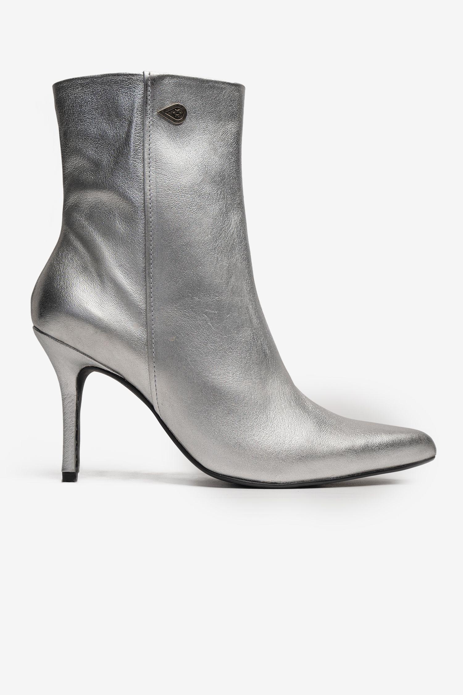 Botín Cuero Plata Pompadour Landazuri-0