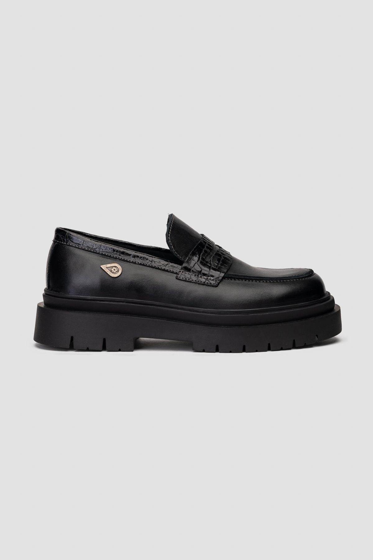 Mocasín Cuero Marmara Negro Landazuri-0