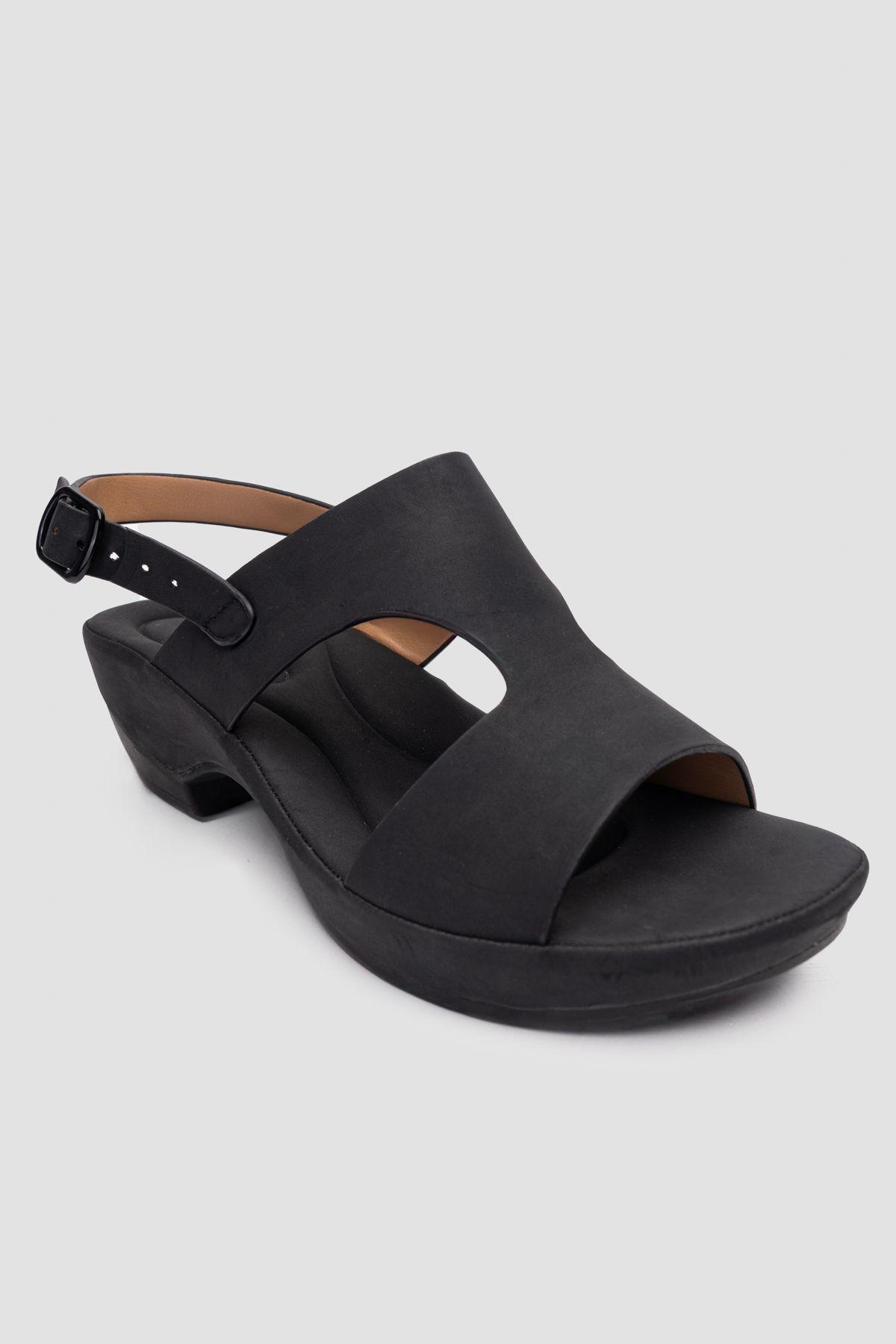 Sandalia Mujer Negro Yolanda Thunder Blue-2