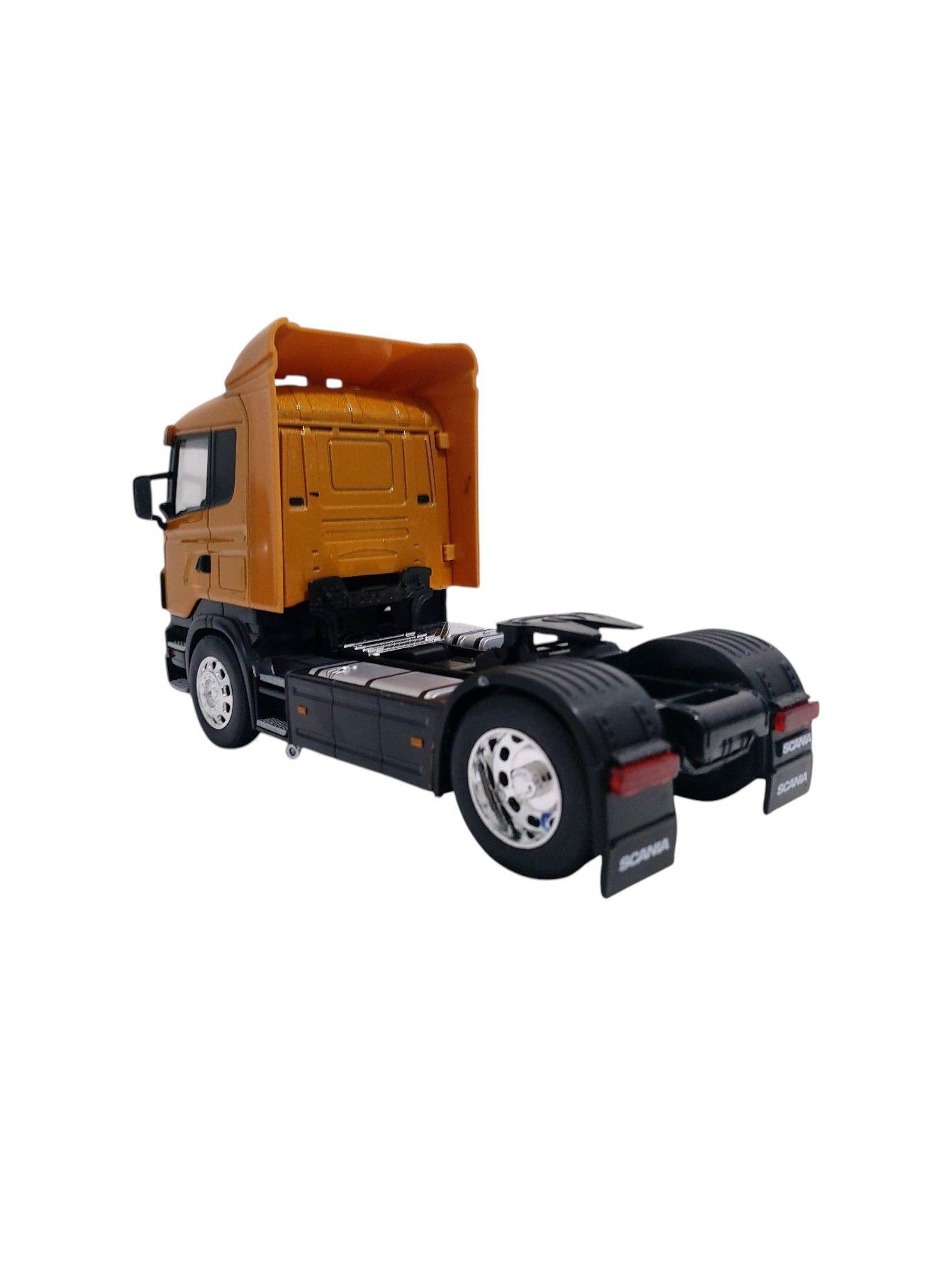Camion Scania R470 a escala 1 32 Naranjo-3