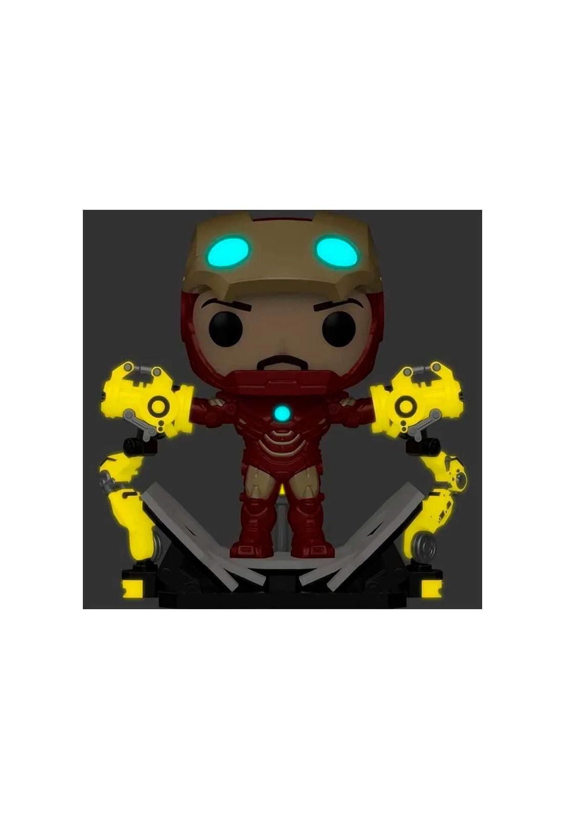 Funko Pop Deluxe Iron Man 2 With Gantry Glow Edition 905-3
