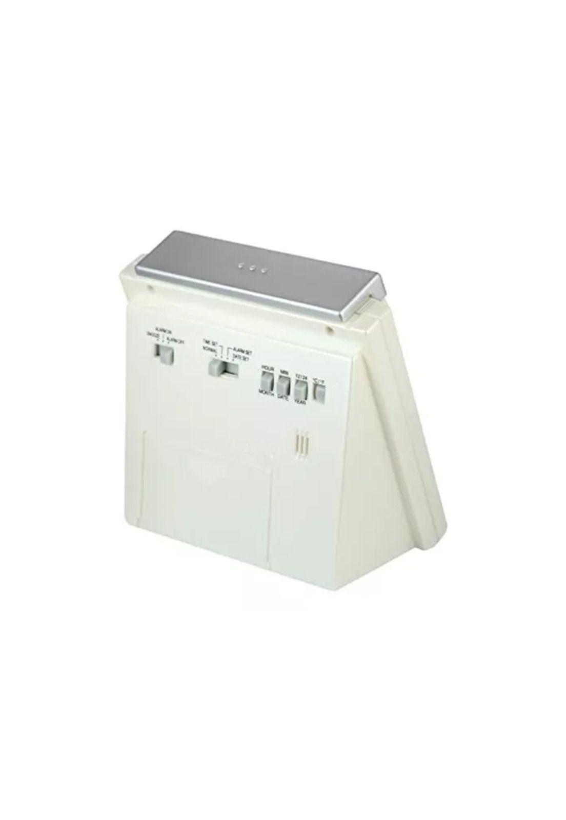 Reloj Despertador Casio Plateado DQ-750F-8DF-3