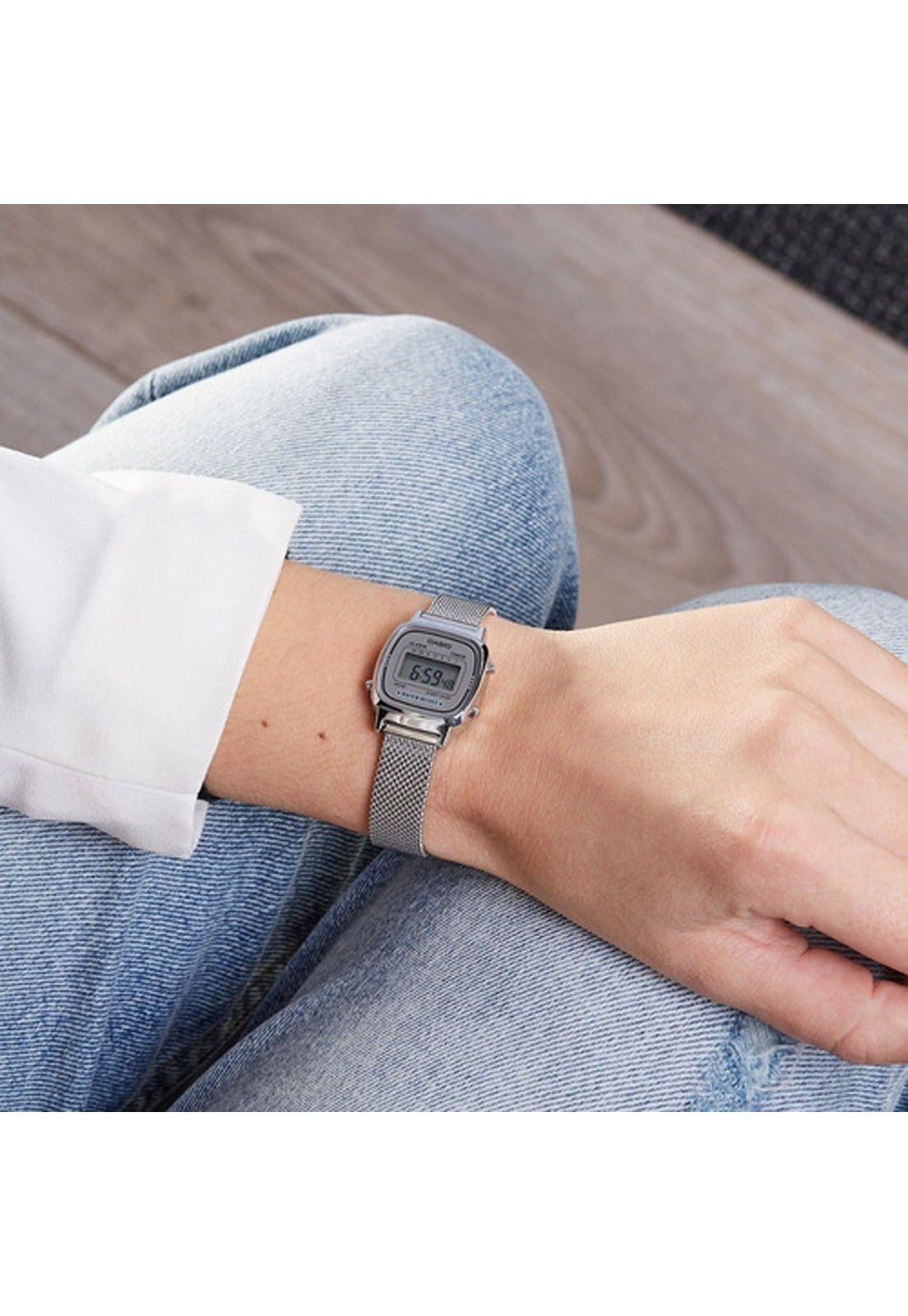 Reloj Casio Digital Dama LA-670WEM-7-2