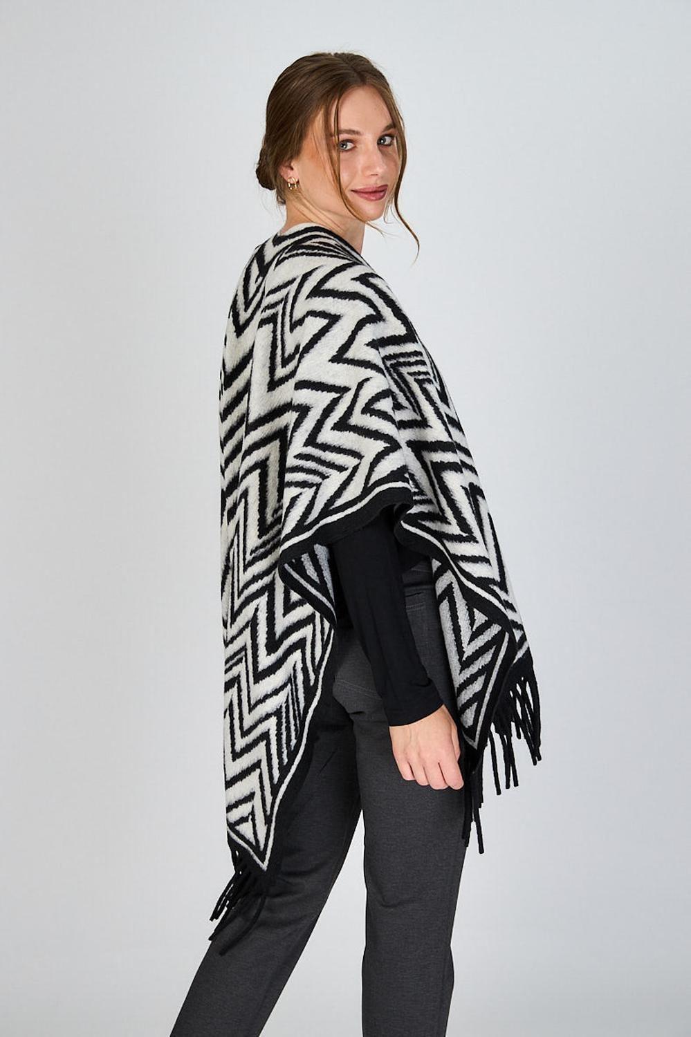 Ruana Amparo Negro Woman by Eclipse-1