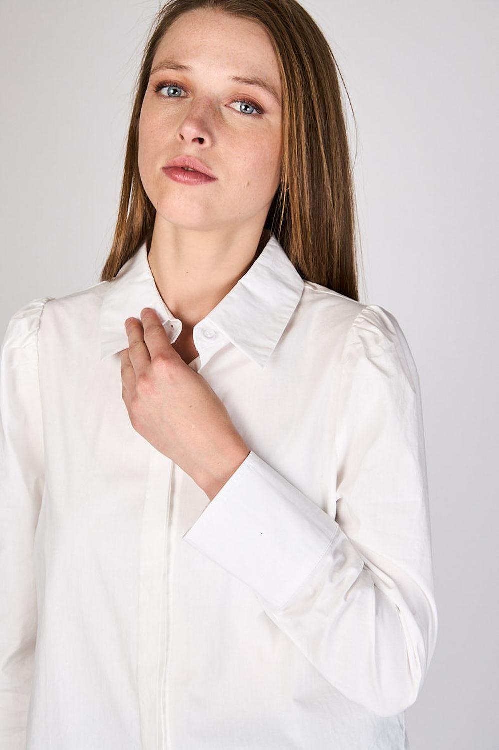 Blusa Blanca con Detalle en Hombro Antonia Eclipse-2