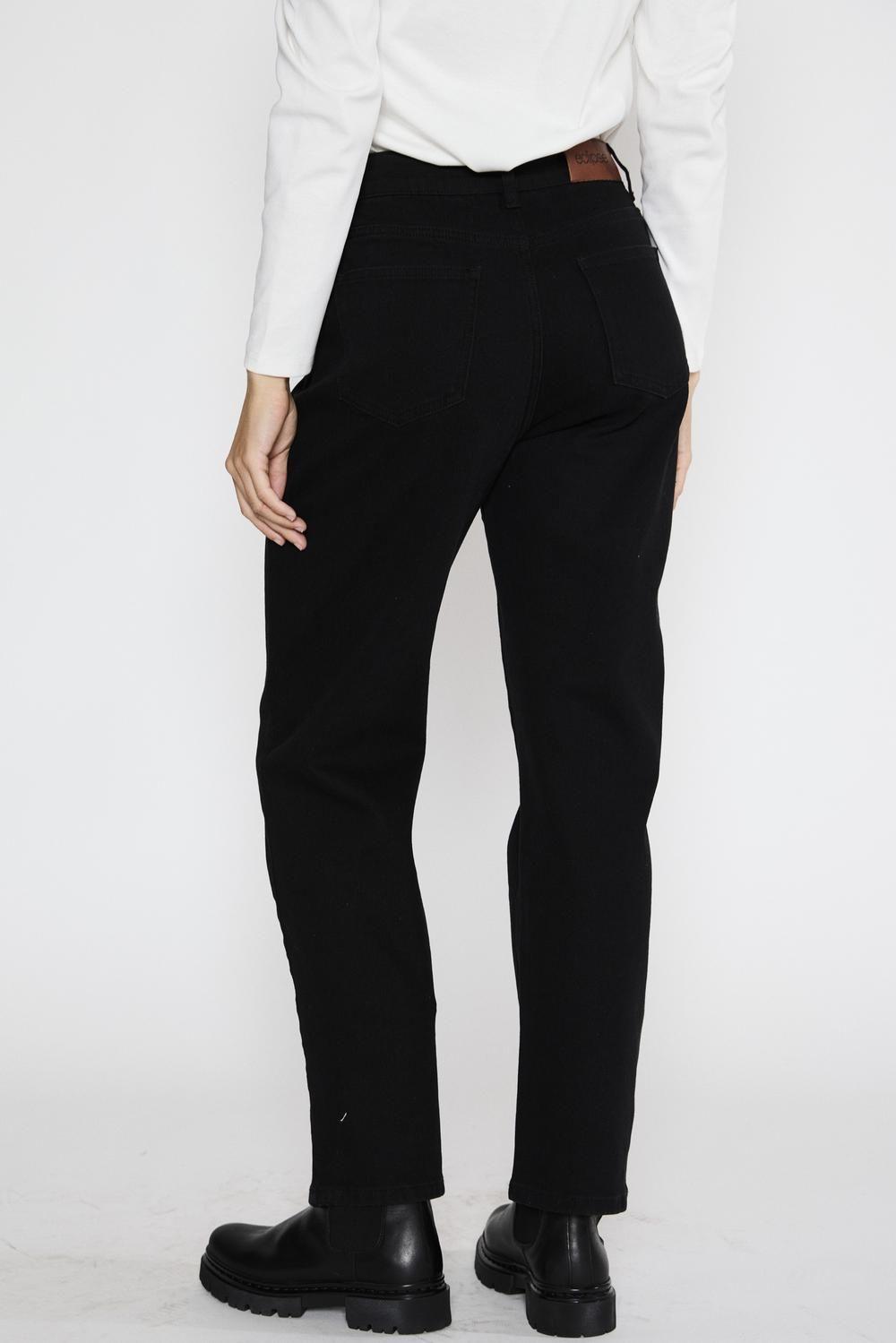 Jeans Straight Elasticado Sofía Negro-1