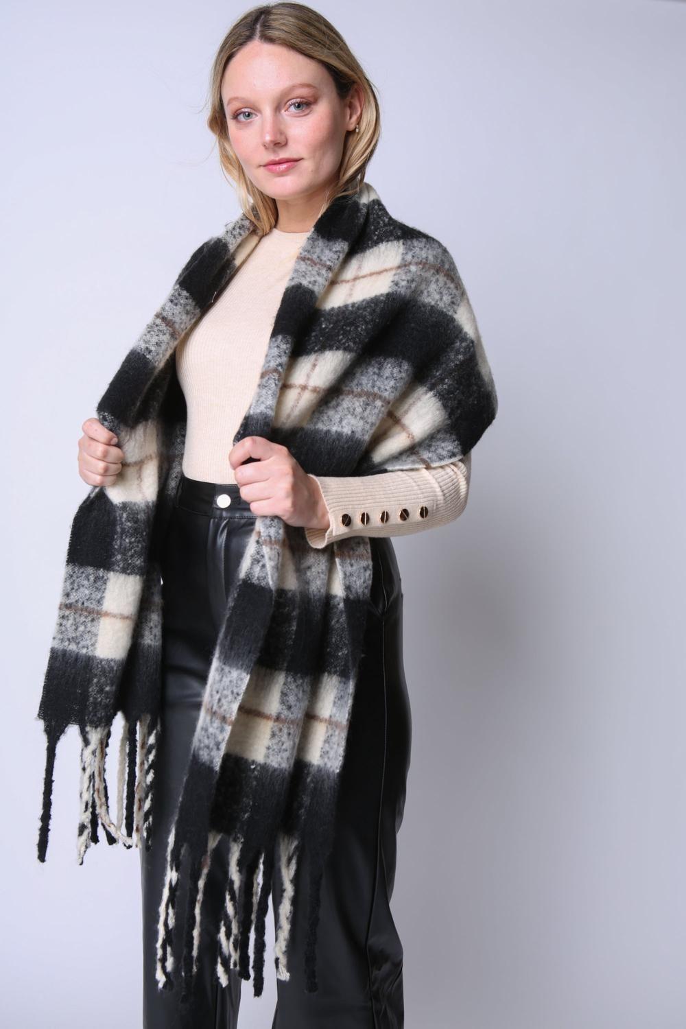 Bufanda Francisca Negro Eclipse-2