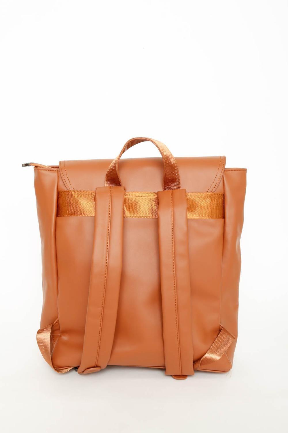 Mochila Amalia Caramelo-1