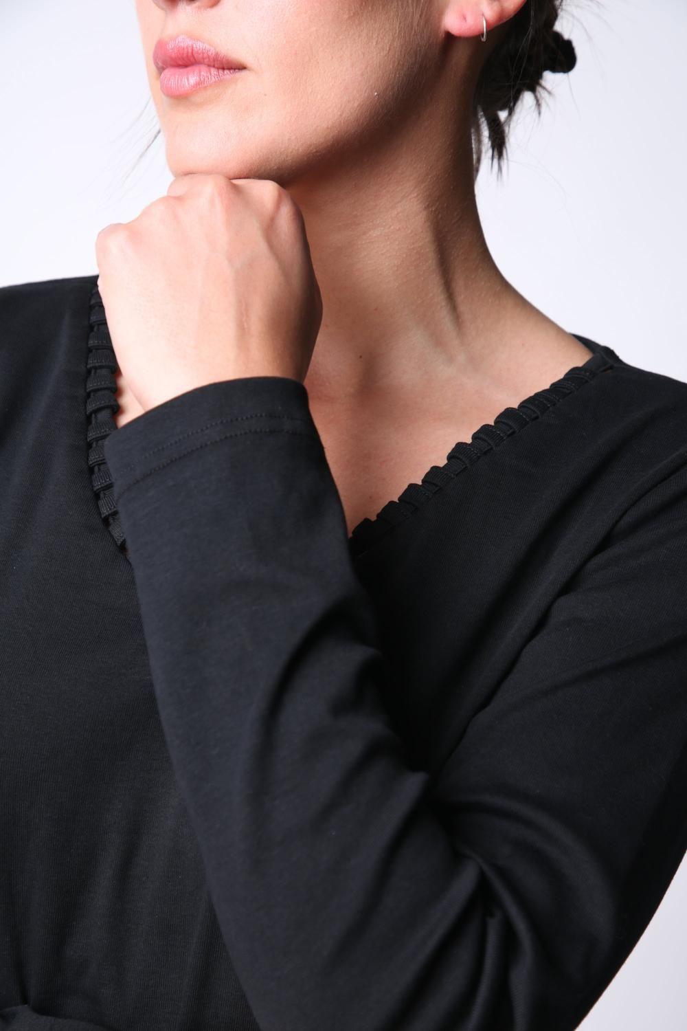 Polera Moni Negro Woman by Eclipse-2