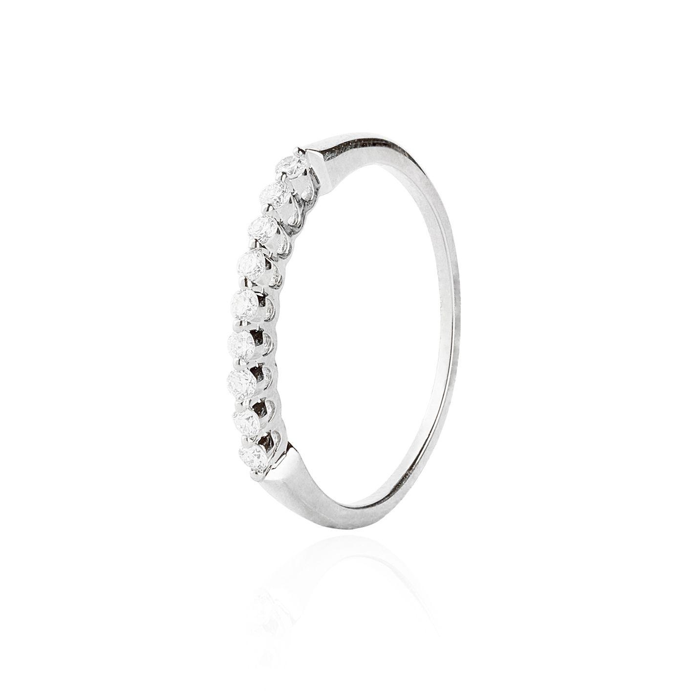 Anillo Oro Blanco 18kt Medio Cintillo con Diamantes de 15Pts-0