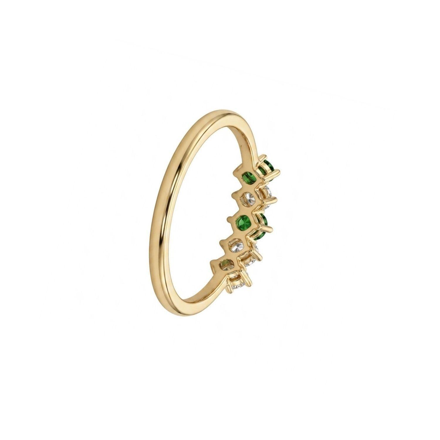 Anillo Oro Miel 18kt Cinco Piedras con Circonita Esmeraldina-1
