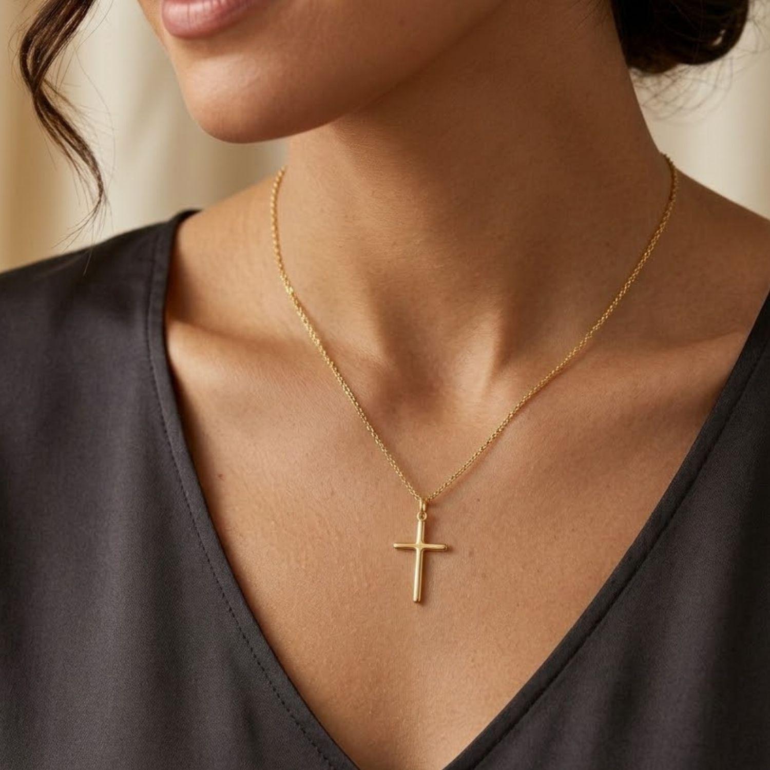 Colgante de Oro Miel 18kt Cruz Tubo Pequeña-3