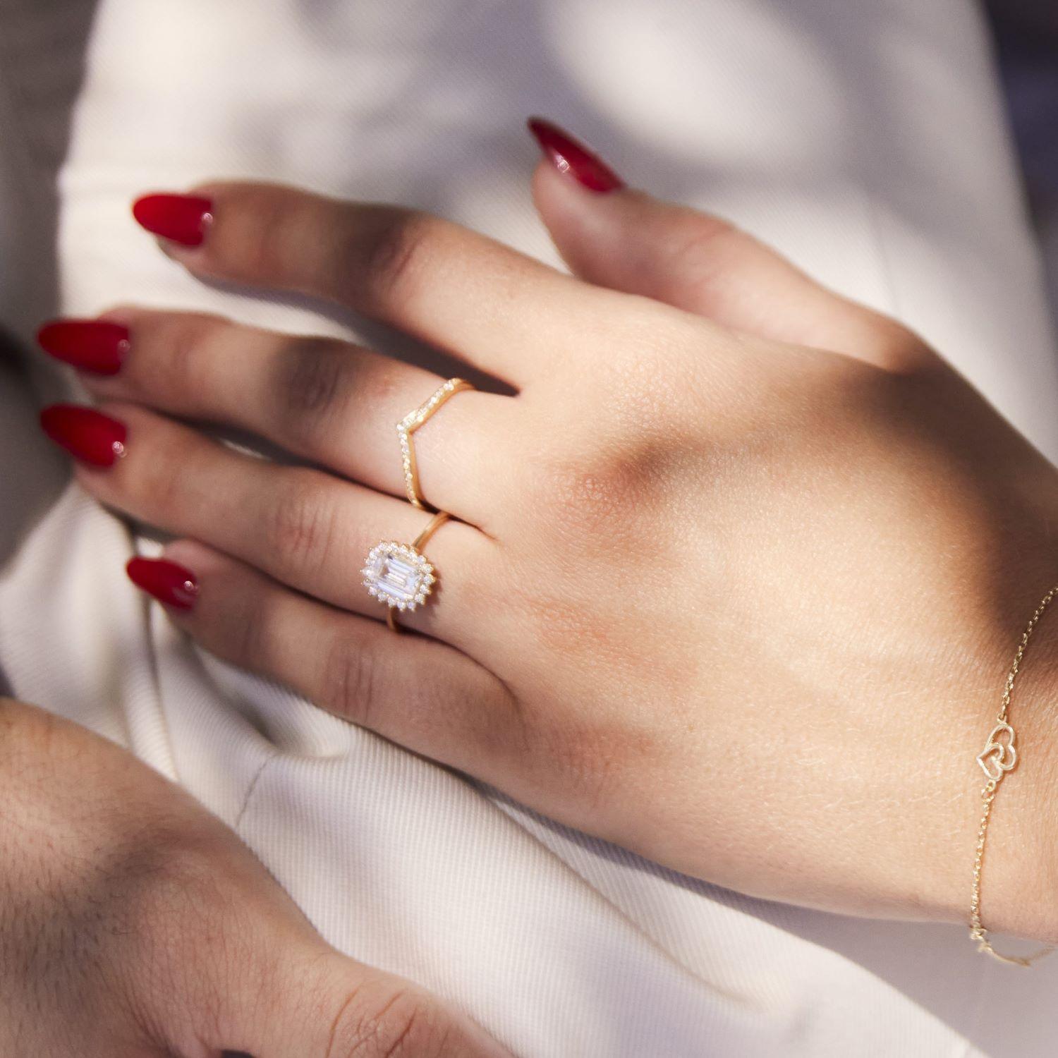 Anillo Compromiso de Oro 18Kt Cintillo Corona Circonitas-3