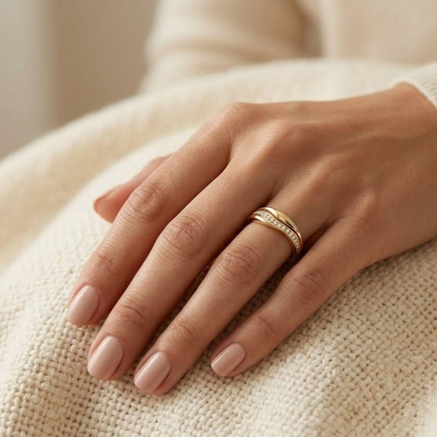 Anillo de Oro 18kt  Doble Ondas Circon-3