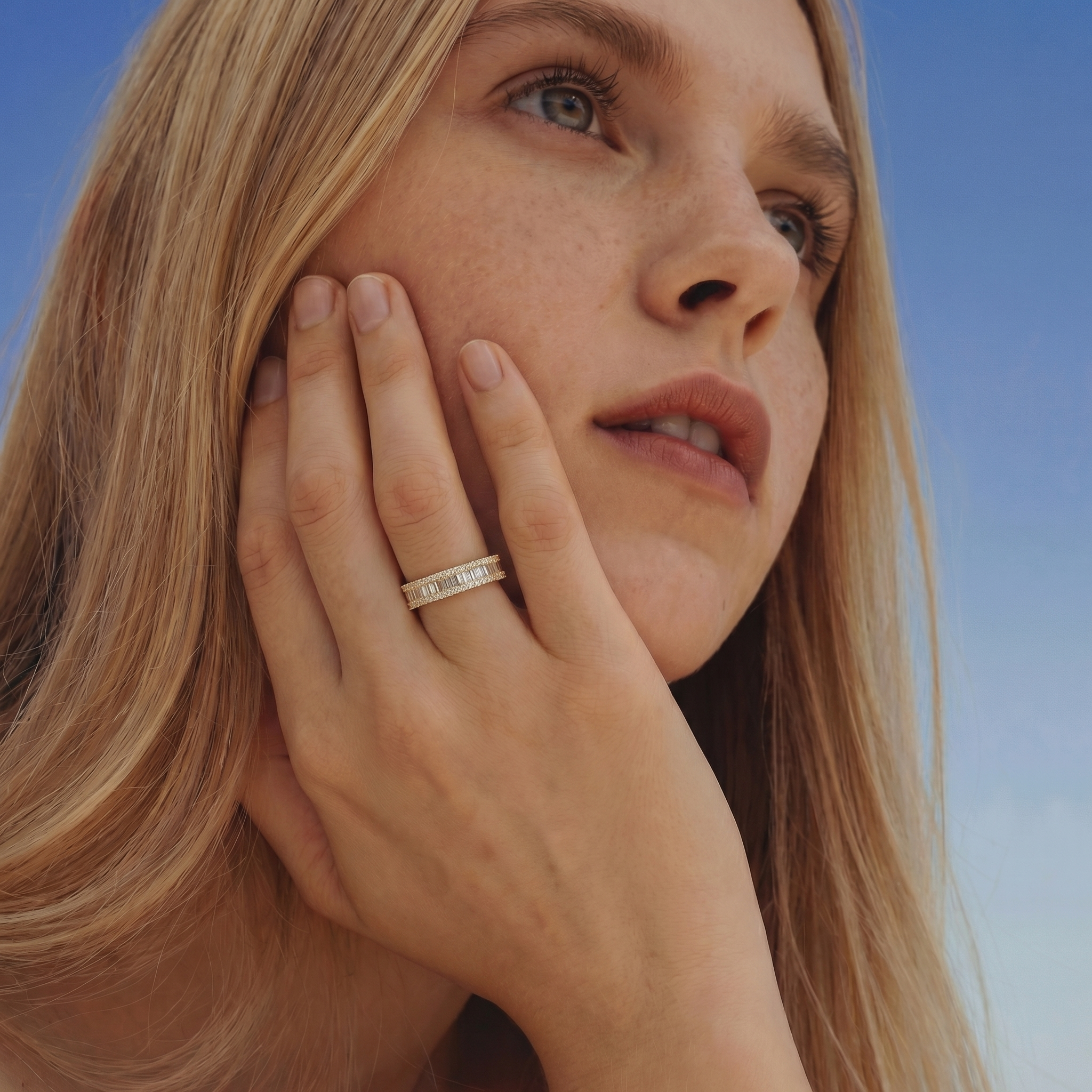 Anillo Compromiso de Oro 18Kt Doble Sendero-3