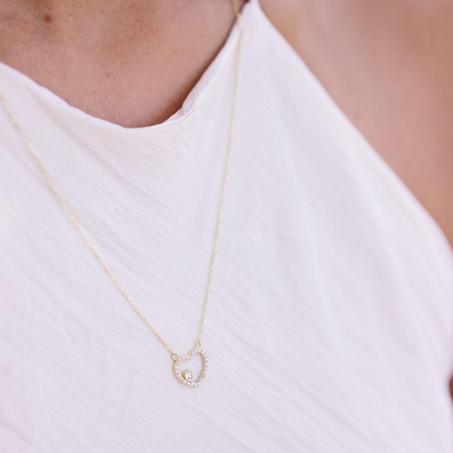 Collar de Oro 18kt Modelo Corazón.-4