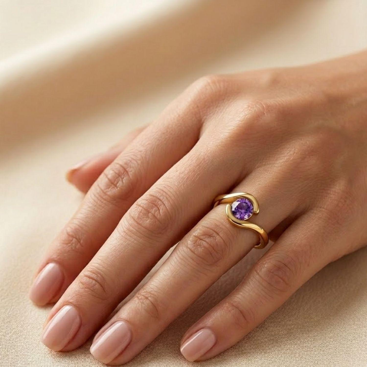 Anillo Oro Miel 18kt Ondas con Amatista-3