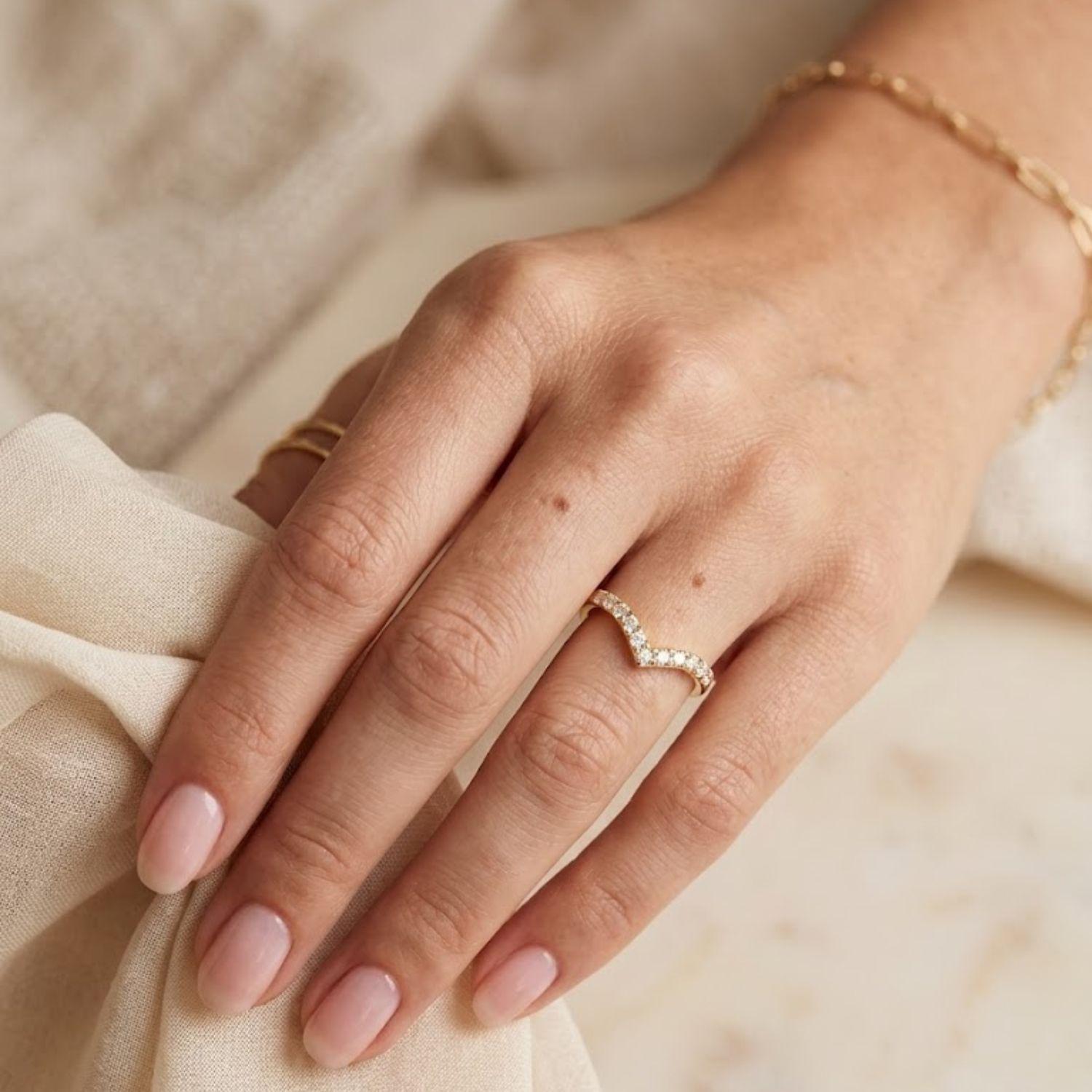 Anillo Oro Miel 18kt Vértice Brillante-3