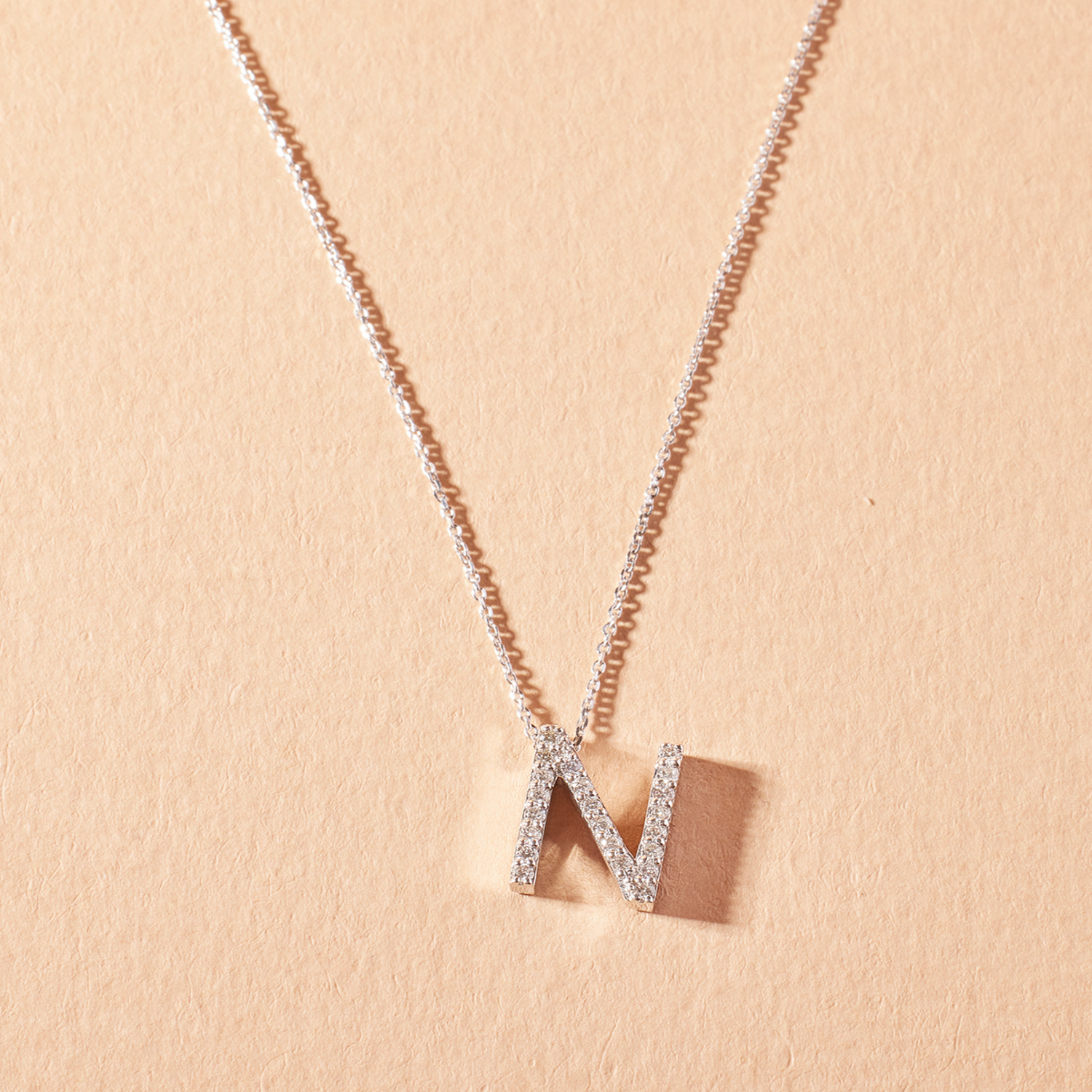 Collar Oro Blanco 18kt Diamantes Letra N 12 Pts | Danielle Costantini-2
