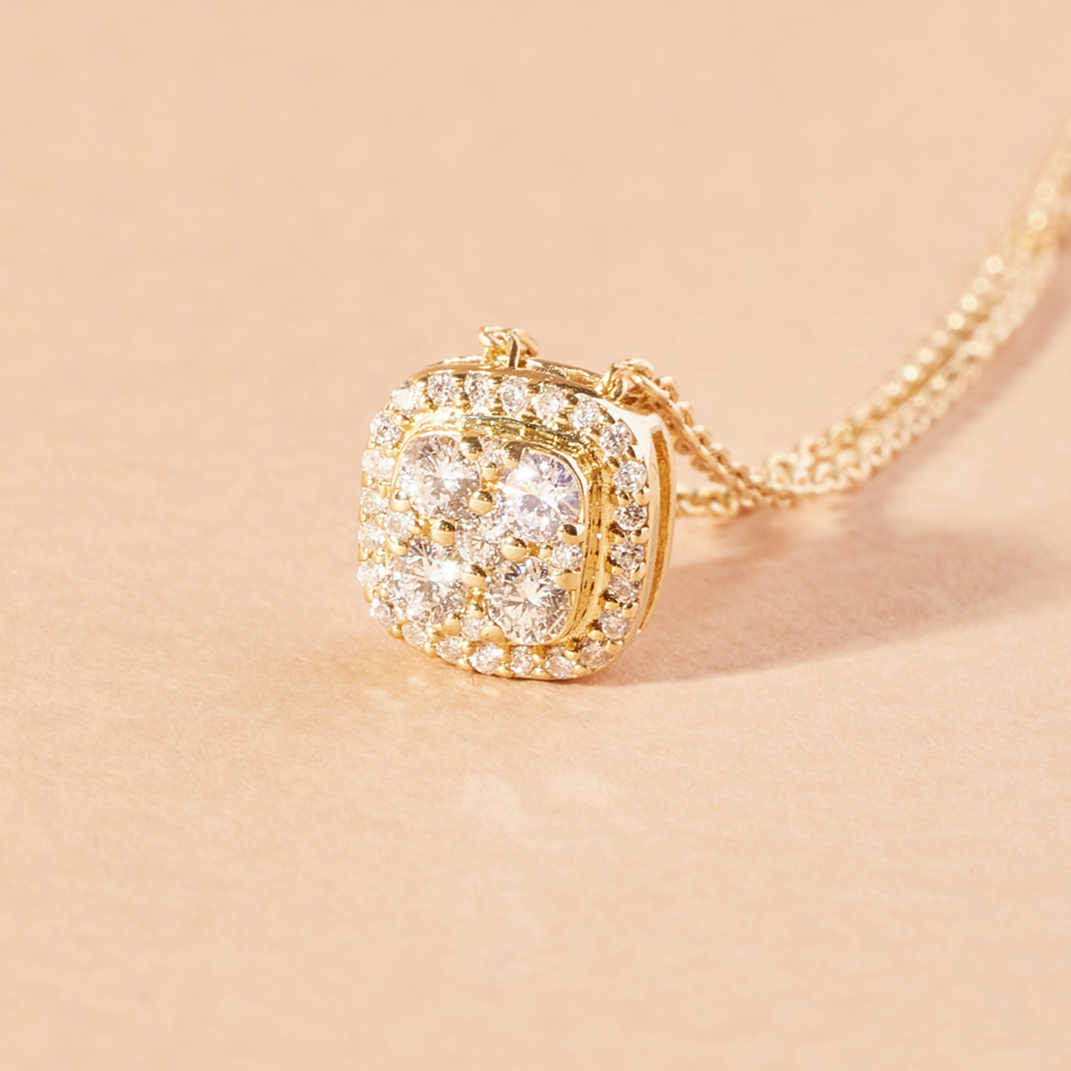 Collar de Oro 18kt con Diamantes 25 Pts Total - By Danielle Costantini-2