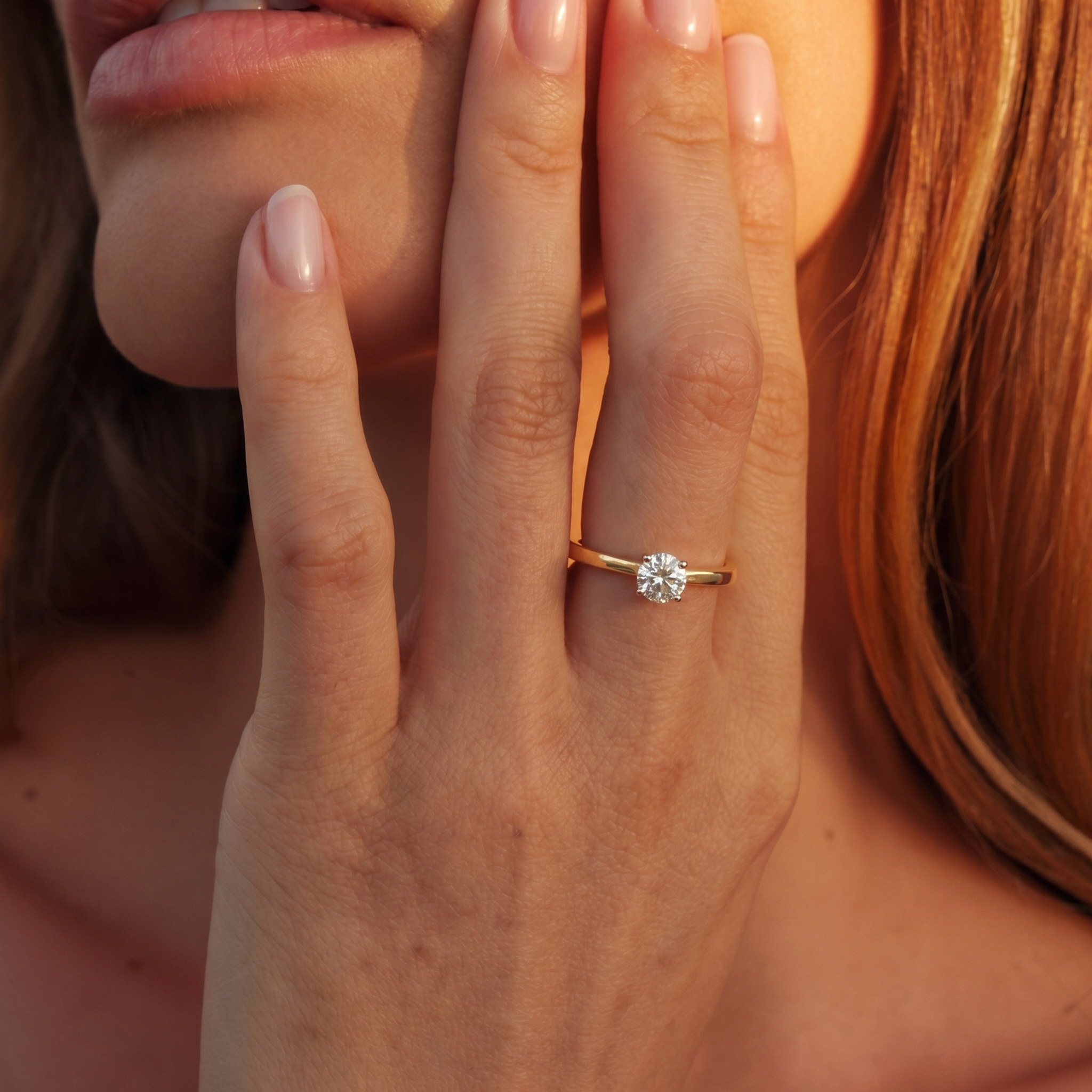 Anillo Compromiso de Oro 18Kt Solitario 5MM 4 Grifas-3