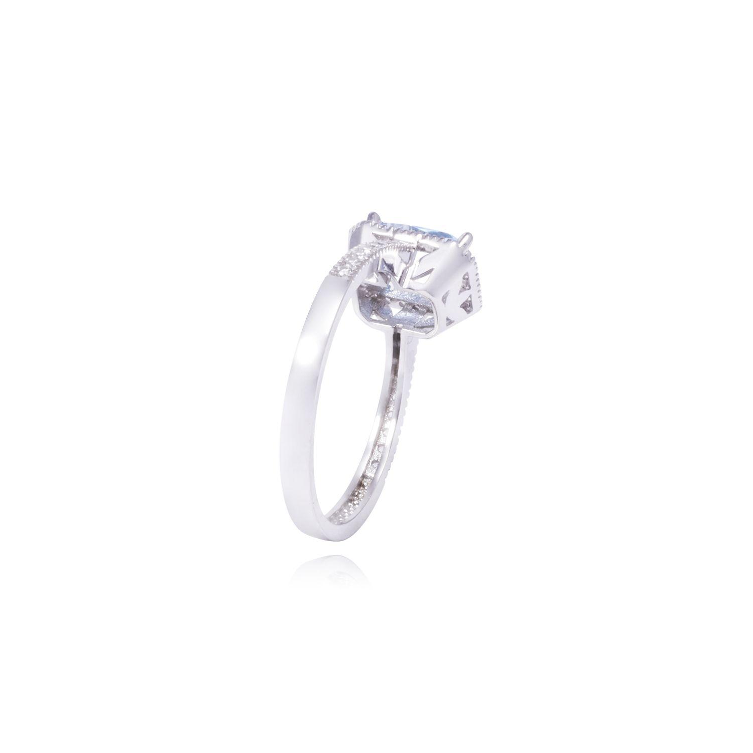 Anillo Oro Blanco 18kt Circonita Azul Cuadrada y Cintillo-2