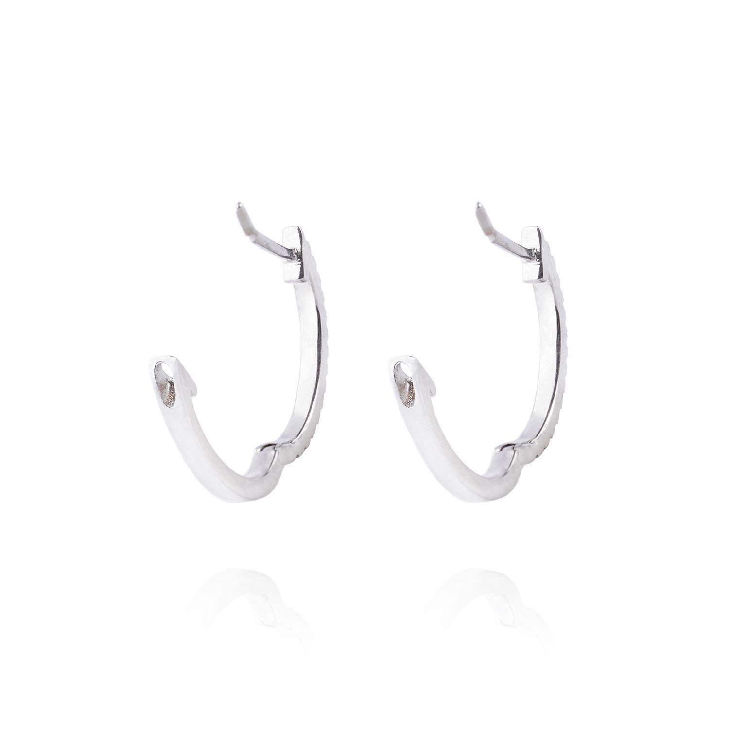 Aros de Oro Blanco 18kt con Diamantes Oval 16pts total SI/H-2