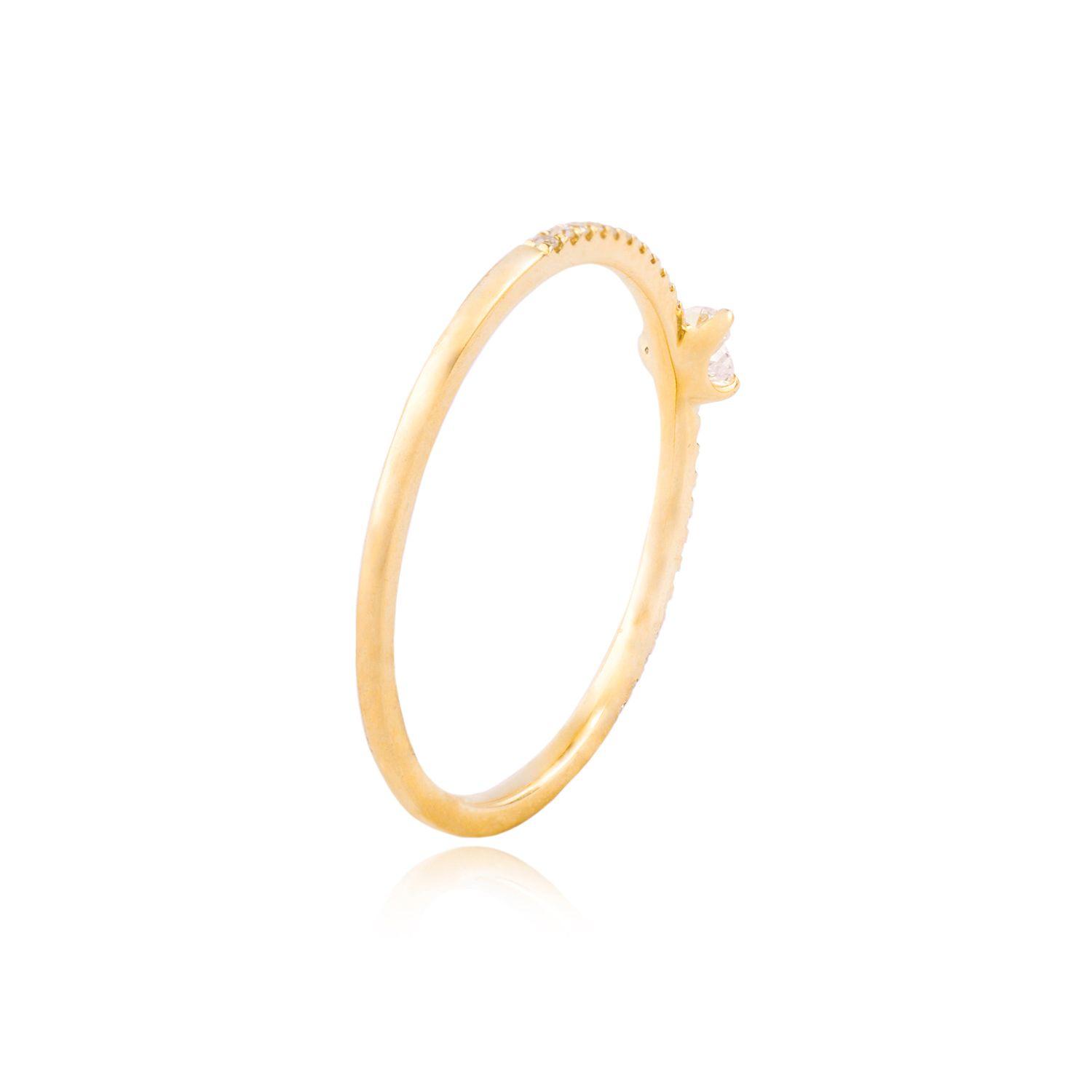 Anillo Oro Amarillo 18kt Diamantes Corazón 1x11 Pts y 8 Pts-2