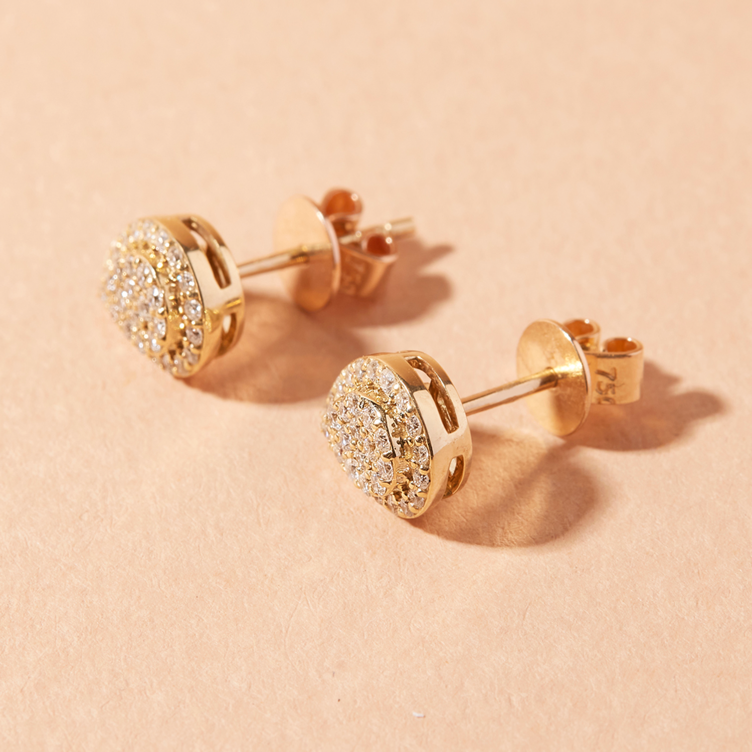 Aros Oro Amarillo 18kt Gota de Diamantes 36 Pts-1