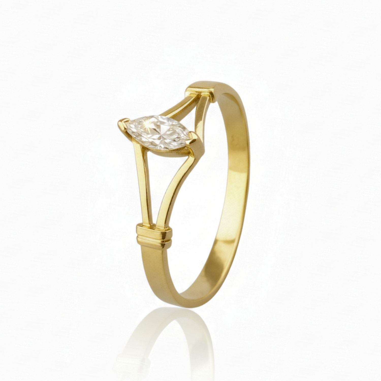 Anillo Oro 18kt Platino Solitario Navette Circonita-0