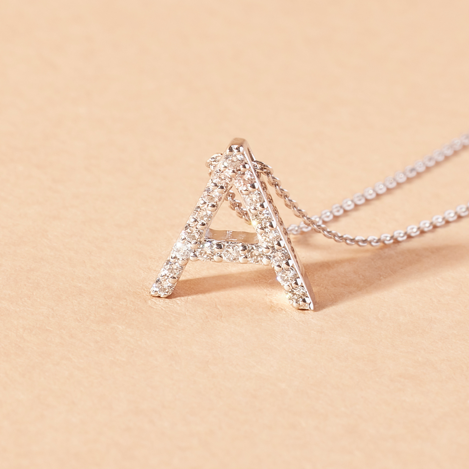 Collar de Oro Blanco 18kt Diamantes 10 Pts  Corte Brillante 30132-2