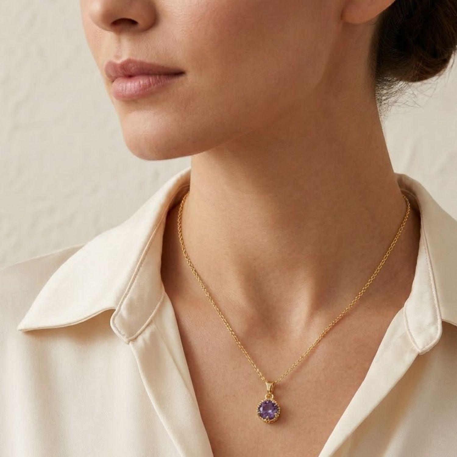 Colgante Oro Miel 18kt Sol con Garras de Amatista 4mm-3