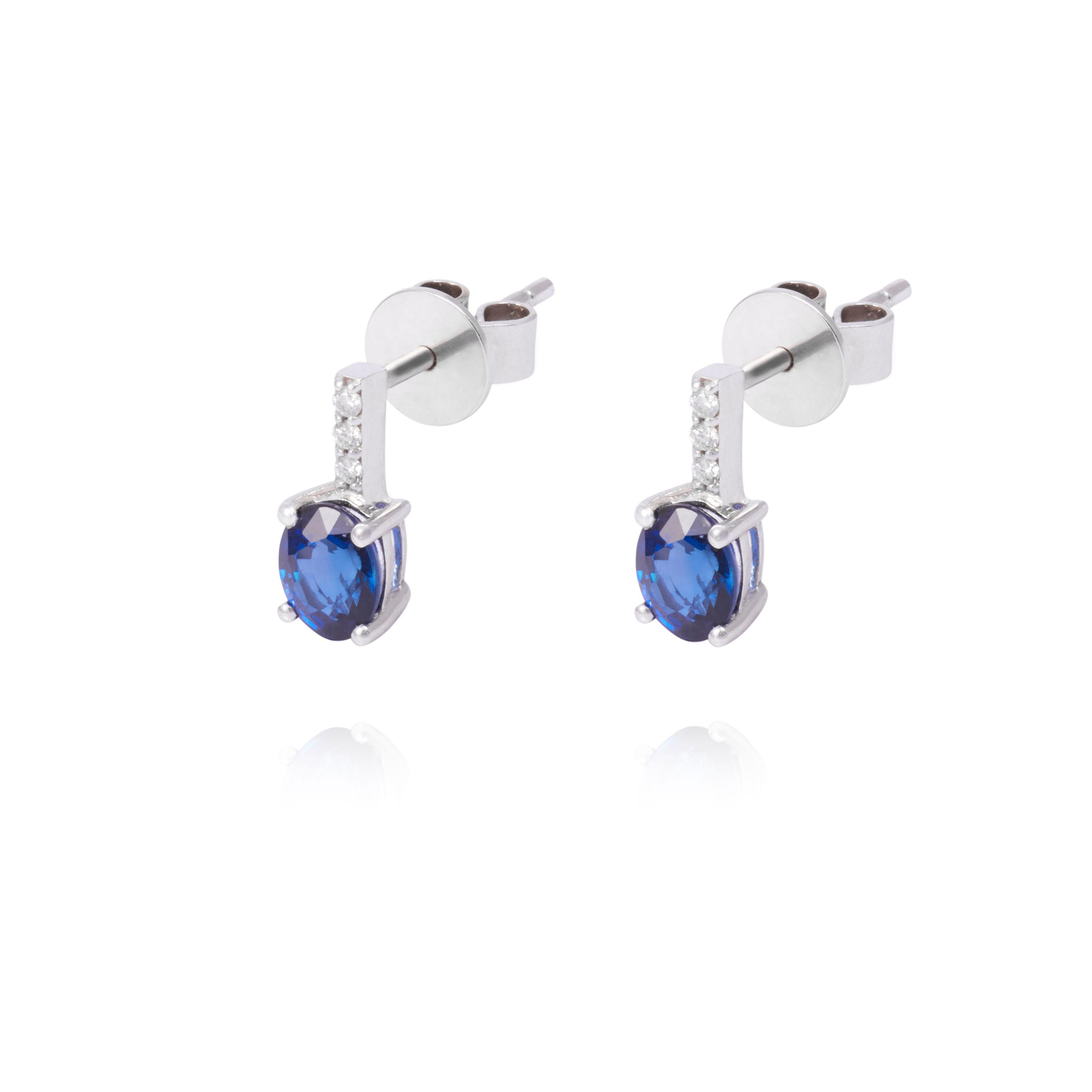 Aros de Oro Blanco 18kt con Diamante 4Pts y Zafiro 99Pts-0