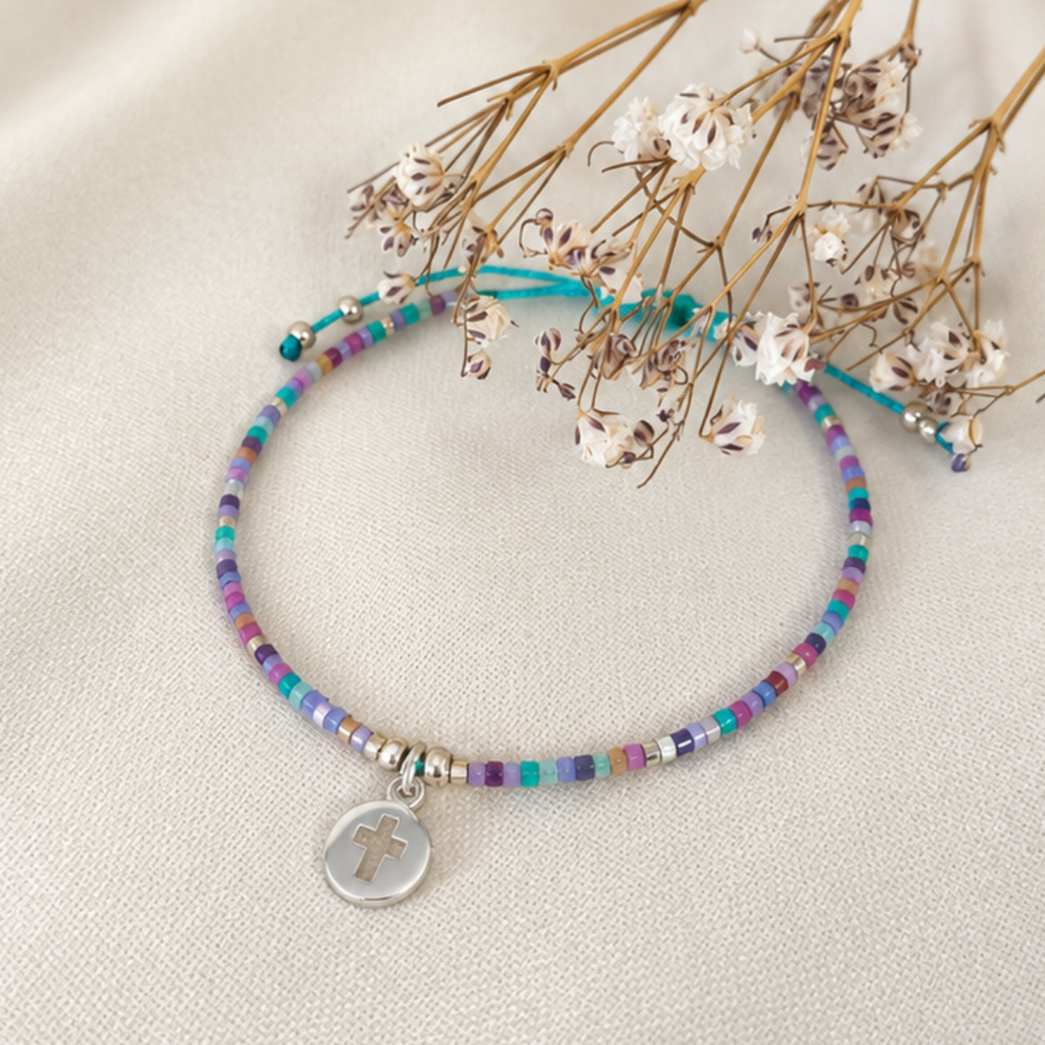 Celebremos mi Primera Comunión – Pulsera Miyuki de Colores con Cruz de Plata-1