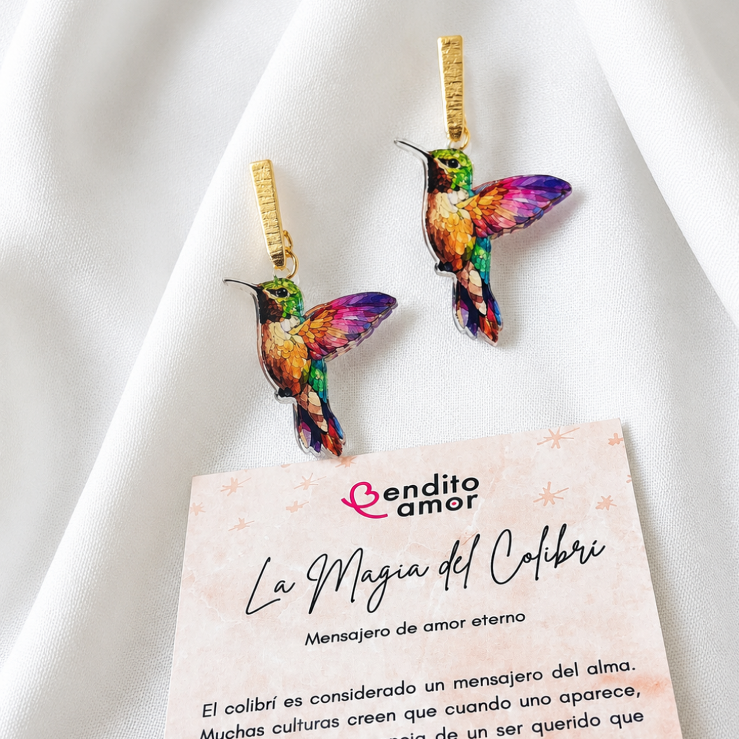 Aros de Colibrí Bañados en Oro – livianos, hipoalergénicos y llenos de color-0