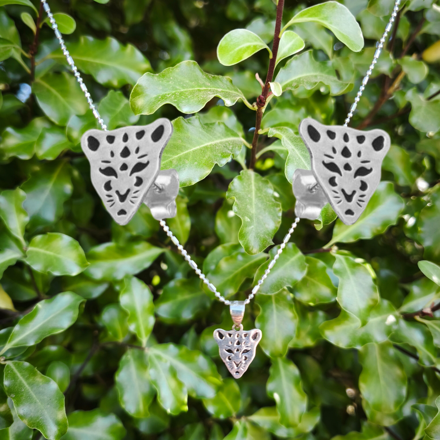 Conjunto Lideresa cadena y aros-2