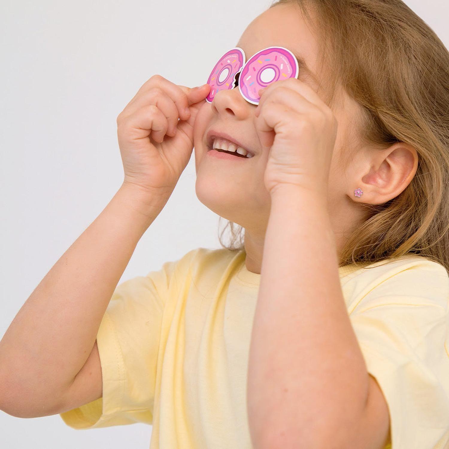Aros de flor con esmalte rosado de 6 mm para niñas-0