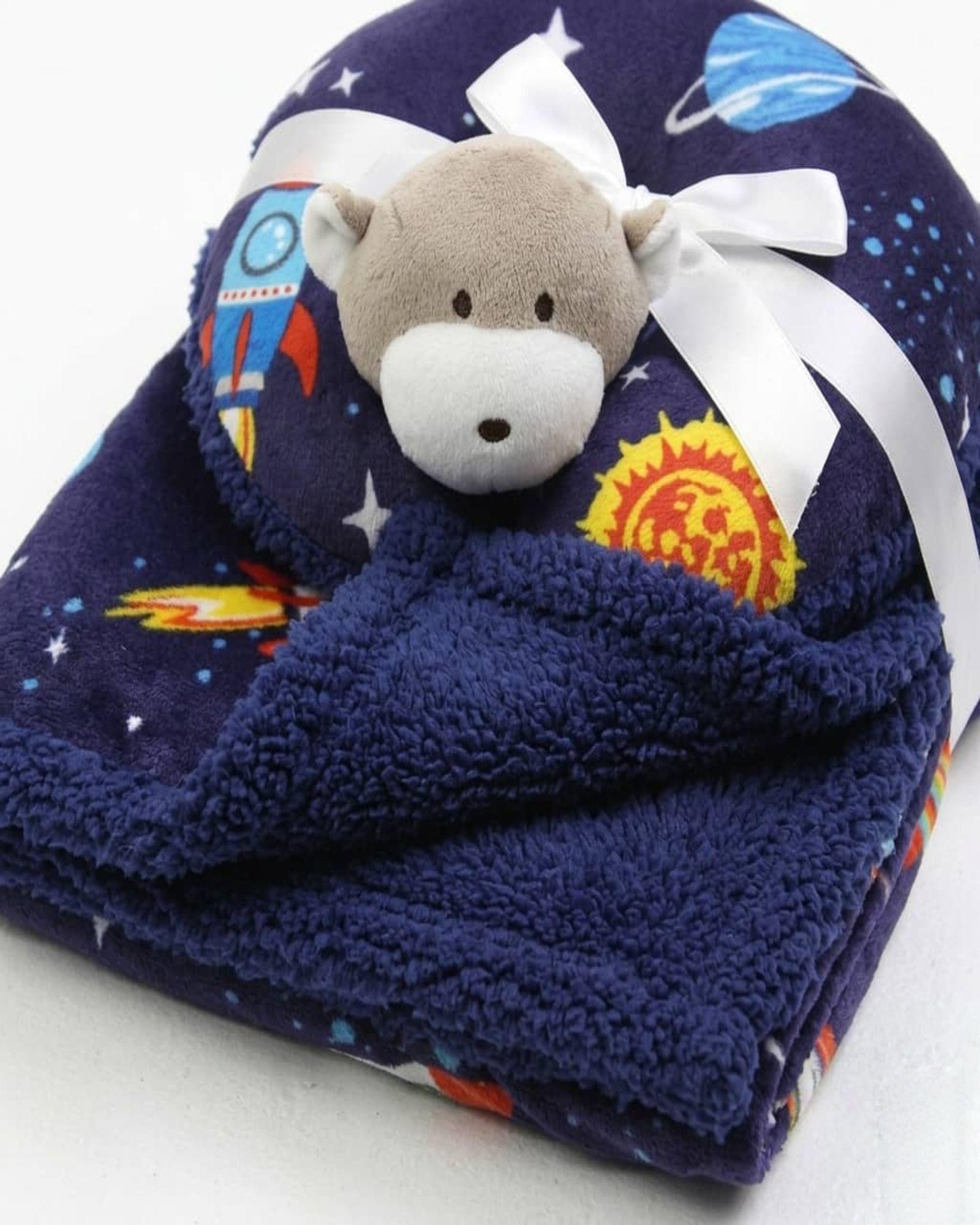 Set Manta Infantil Sherpa y Cojín de Cuello A6-3