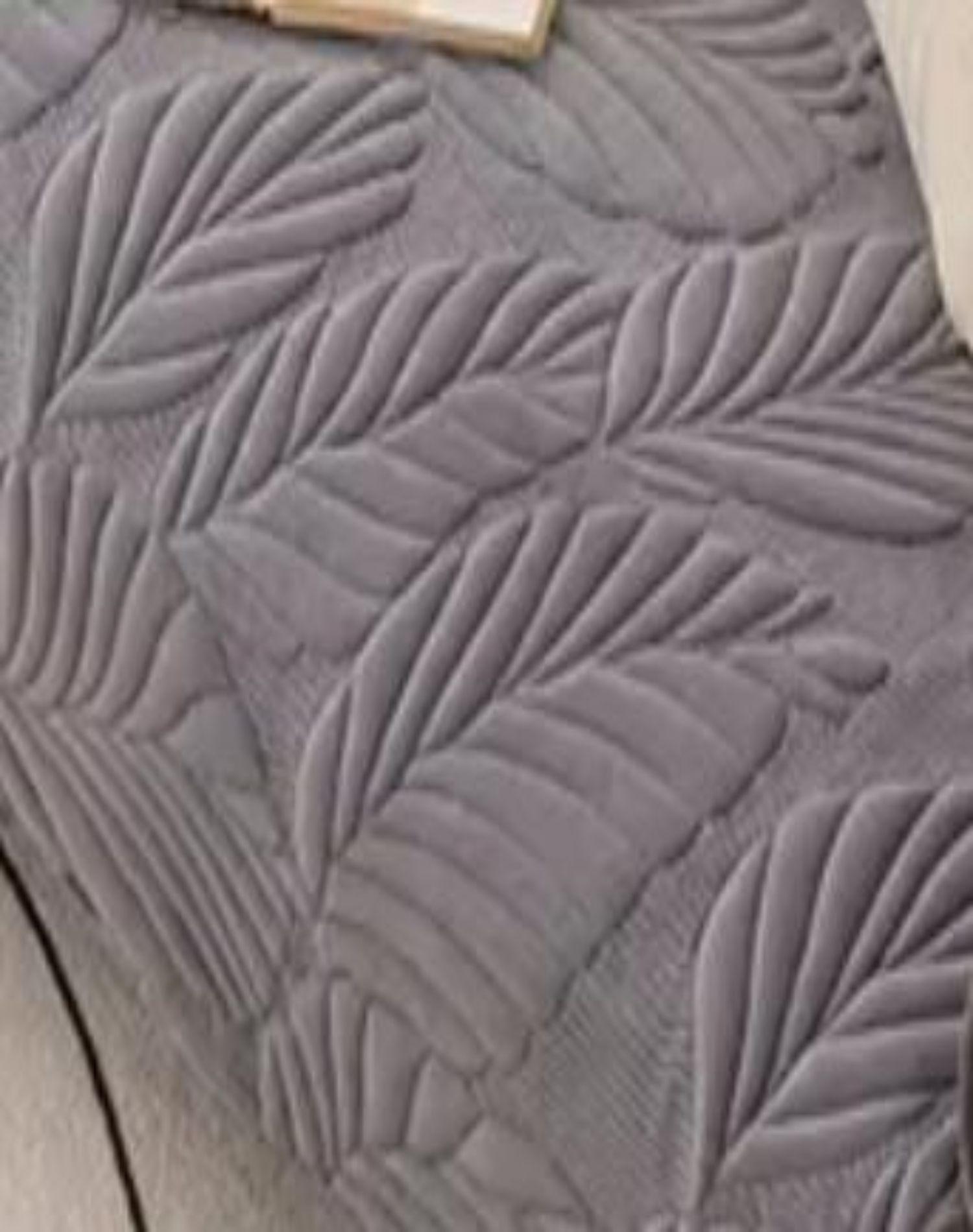 Pack 5 Fundas Mat Sofá - Protección y Estilo A01-2