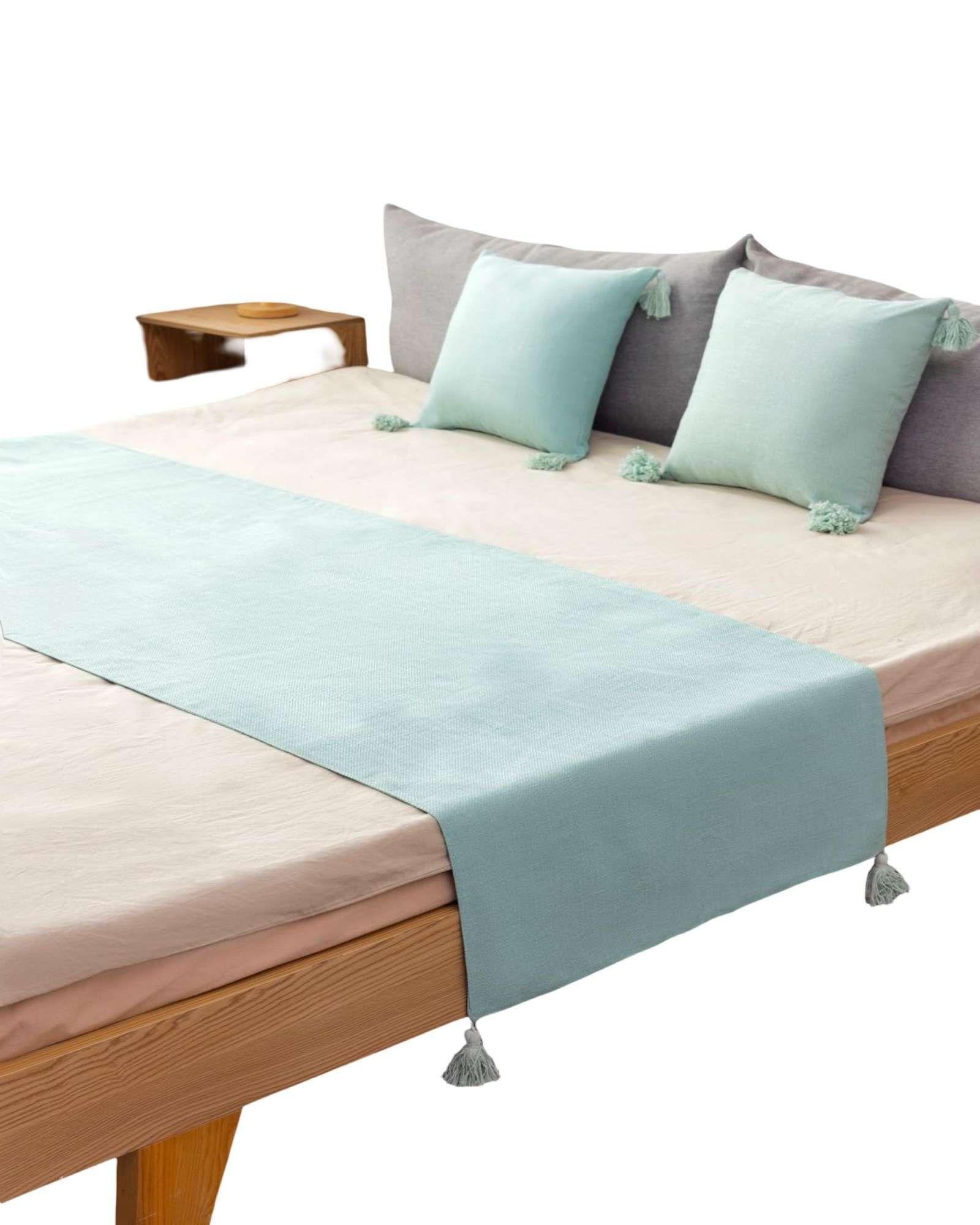 PIECERA SIN FUNDAS 2 PLAZAS CON POMPONES VERDE MENTA-2