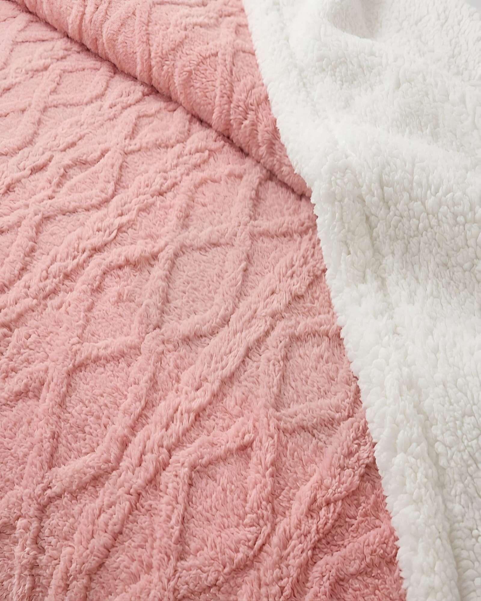 Frazada Sherpa Ultra Suave Con Relieve De Diamantes 2 plazas m9-4