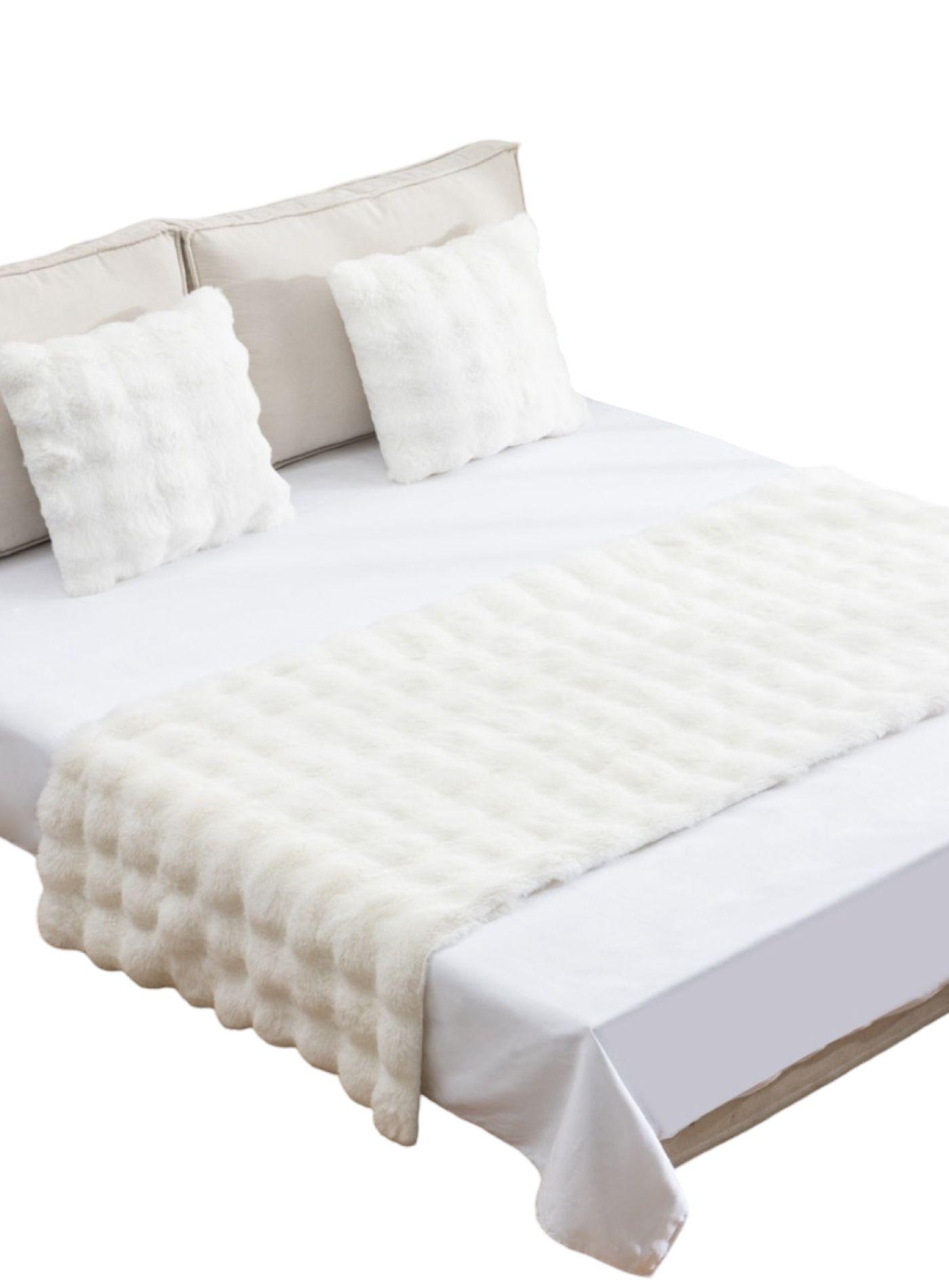 SET DE PIECERA DE CAMA INCLUYE 2 FUNDAS EXTRA SUAVE DC2-0