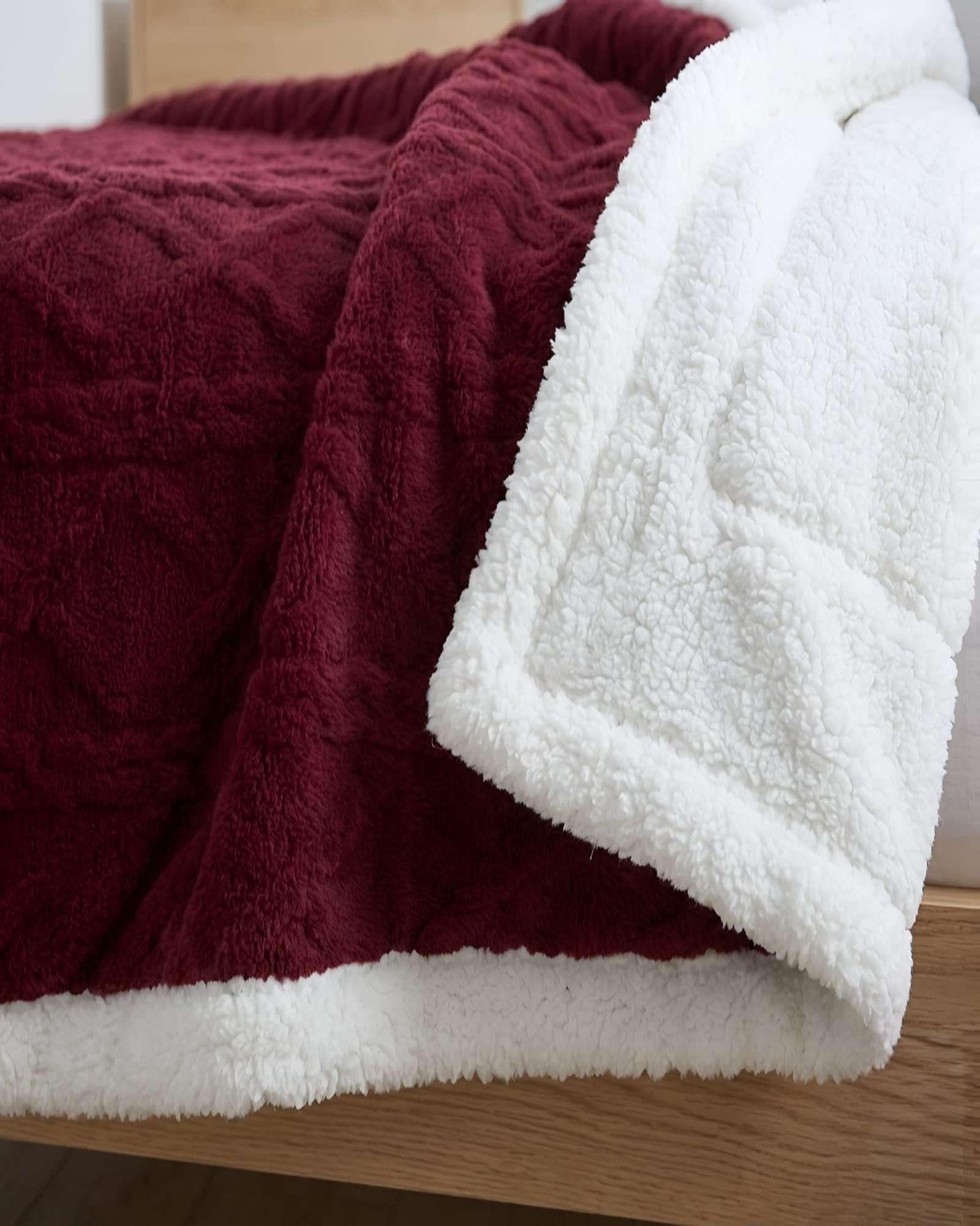 Frazada Sherpa Ultra Suave Con Relieve De Diamantes Plaza Y Media m4-4
