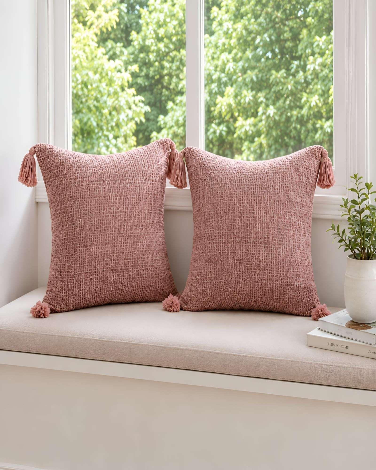 Pack 2 Fundas De Cojin Textura Chenille Con Pompones m1-0