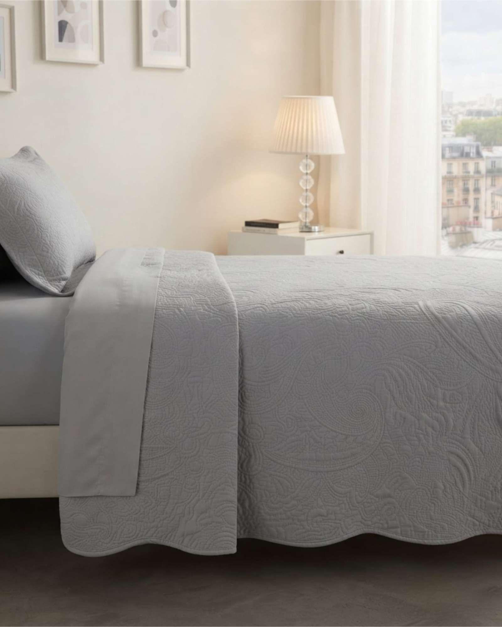 Set Quilt Verano 1.5 Plazas Con Relieve + Sábanas 01-0