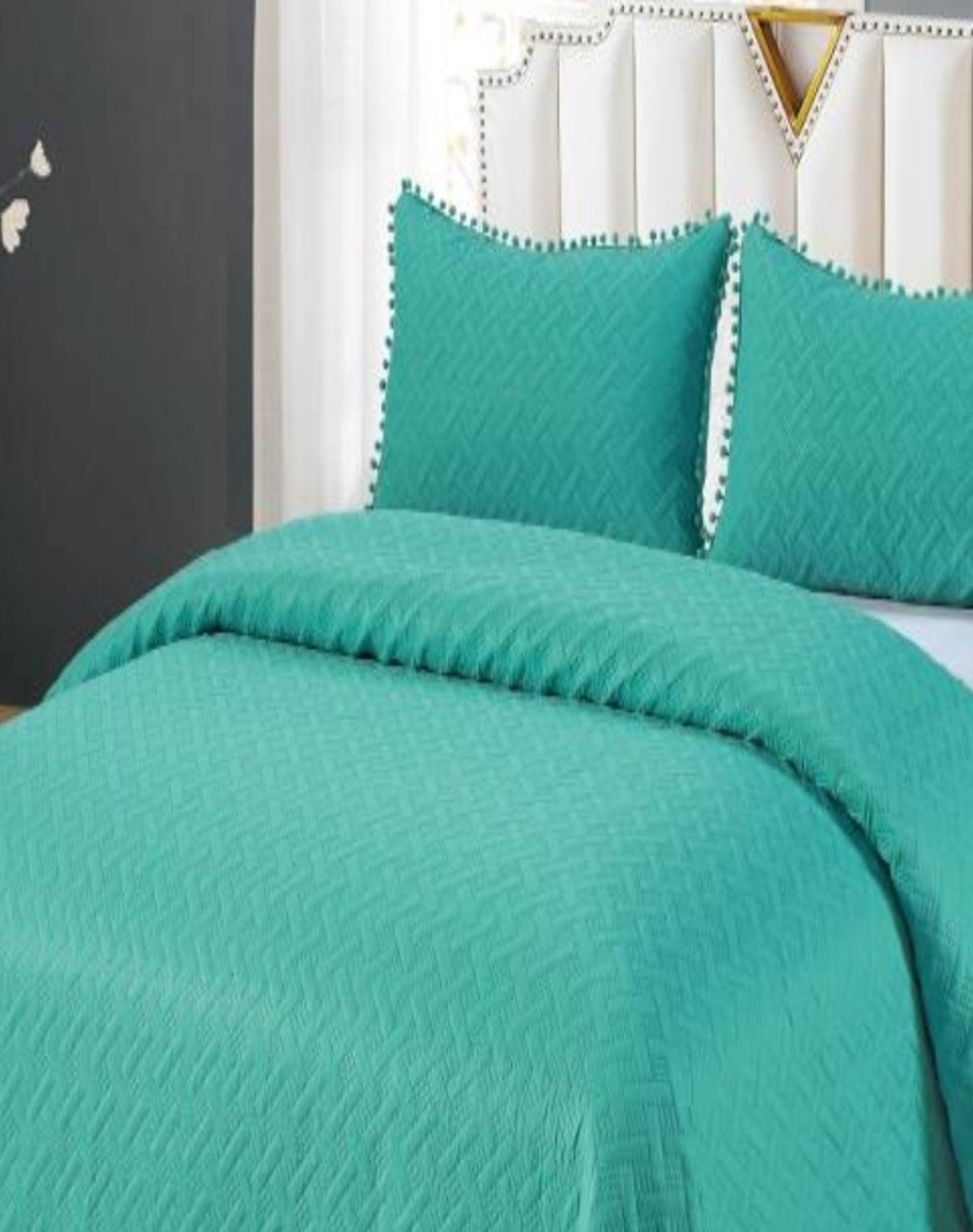 Cubrecama De Verano Con Pompones - Fresco y Elegante 2P *03-1