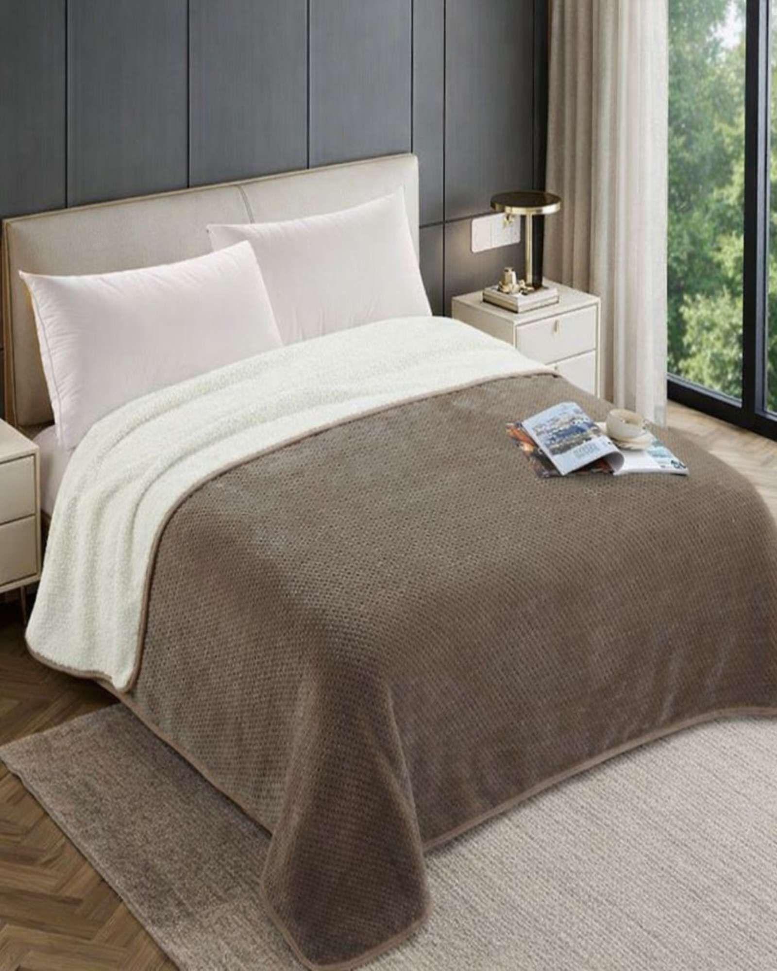 FRAZADA CON CHIPORRO ELEGANTE  KING 230X250cm Café-3